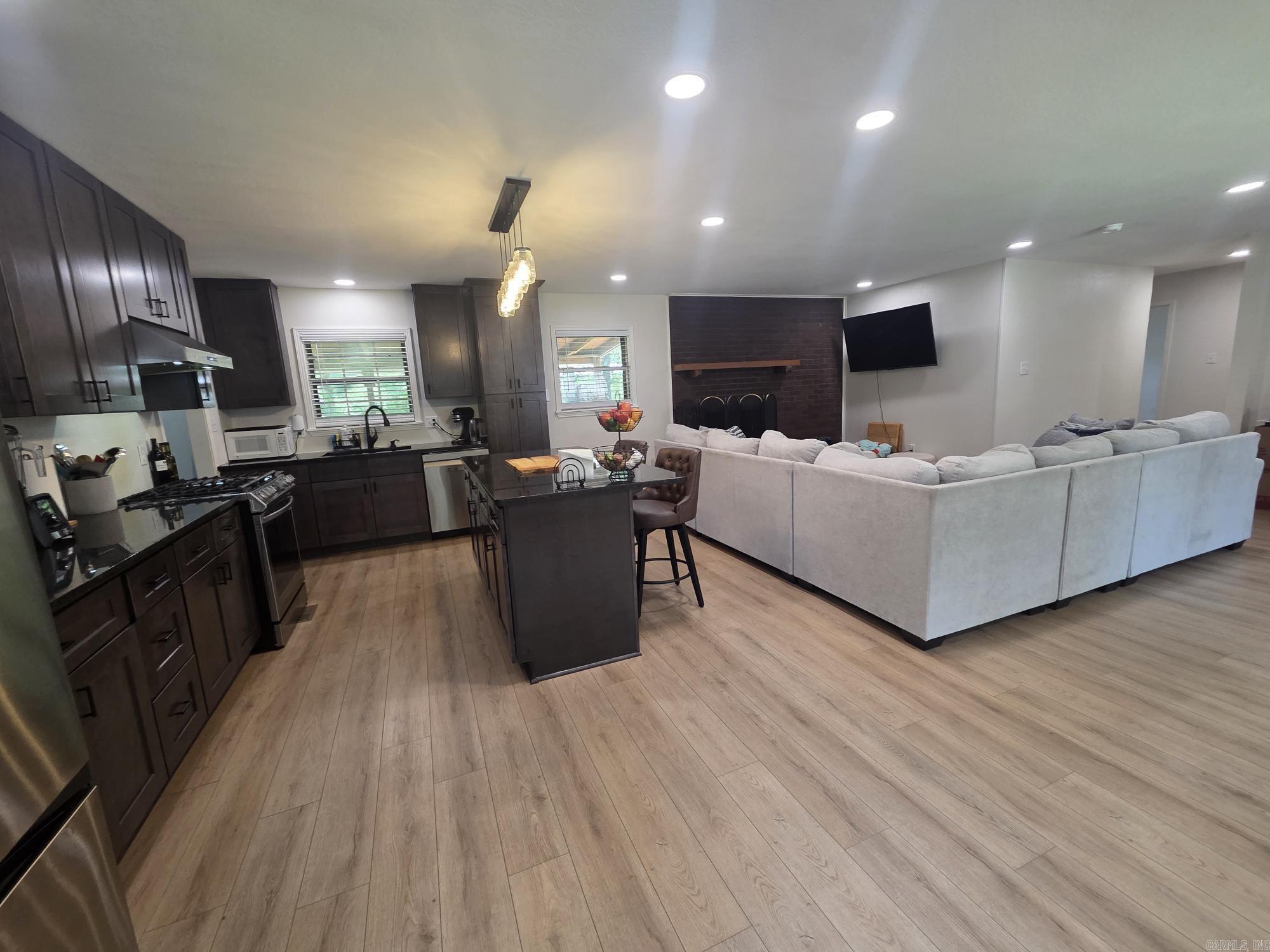 1101 N Cedar Property Photo 13