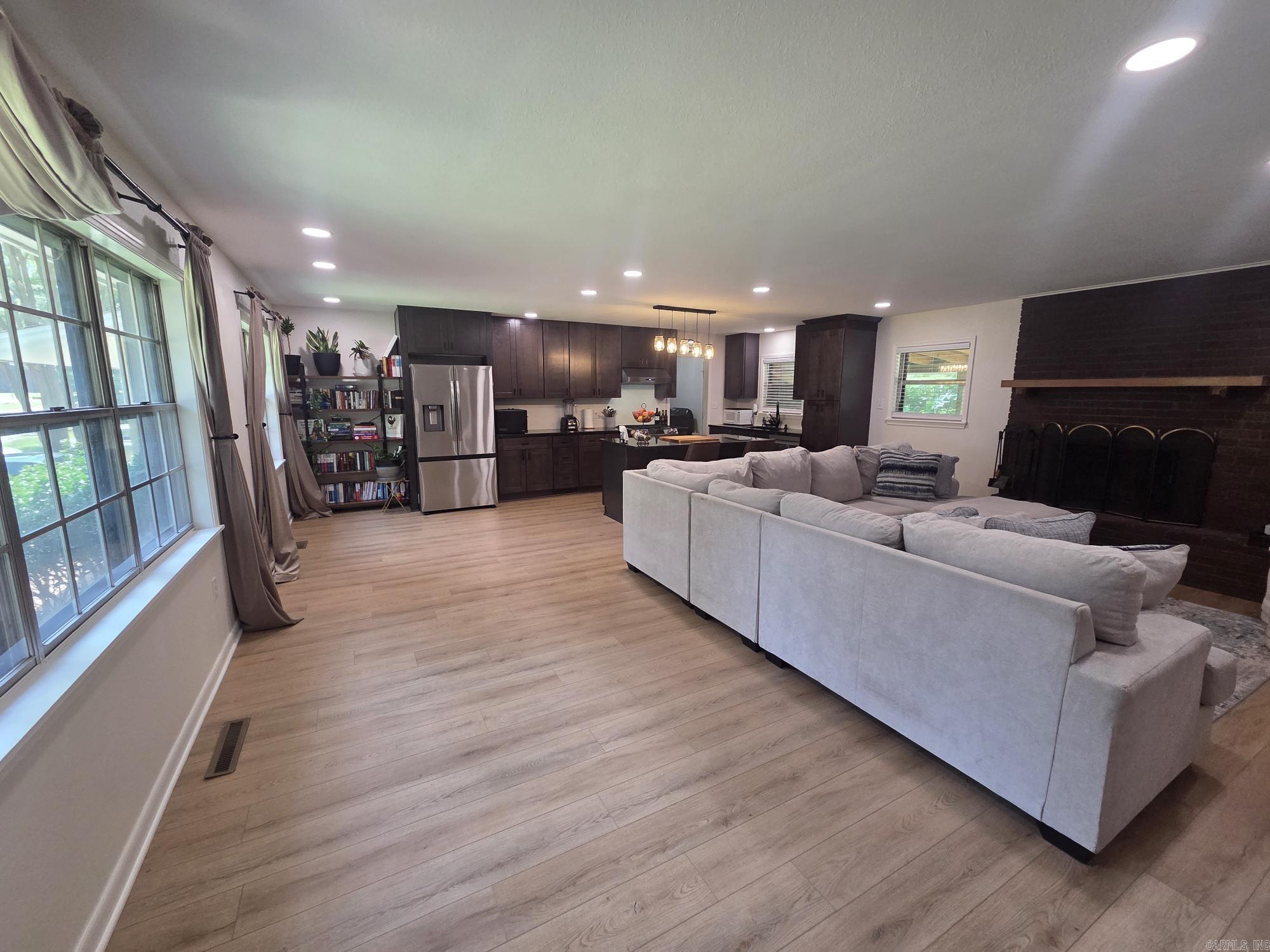 1101 N Cedar Property Photo 15