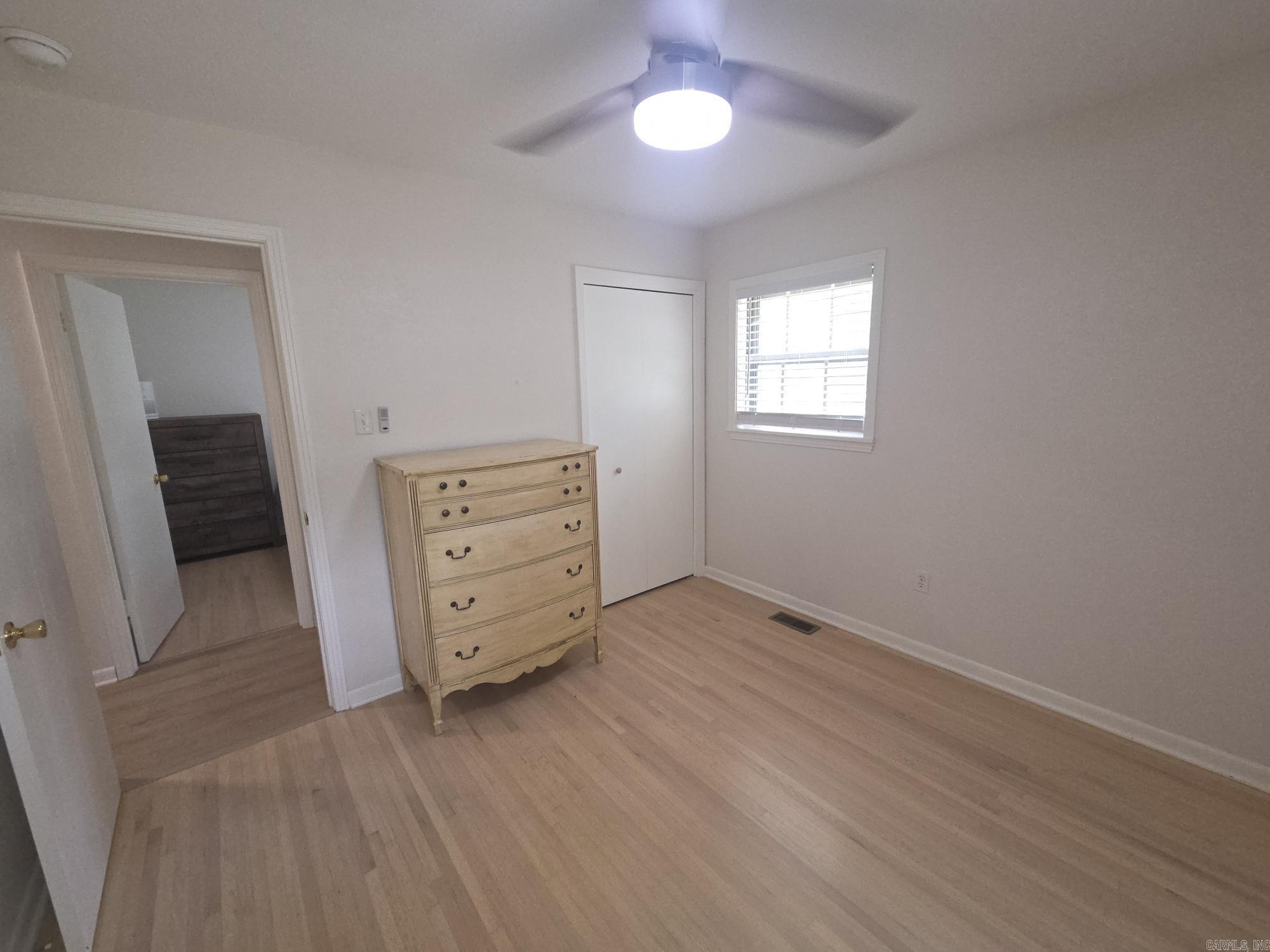 1101 N Cedar Property Photo 32