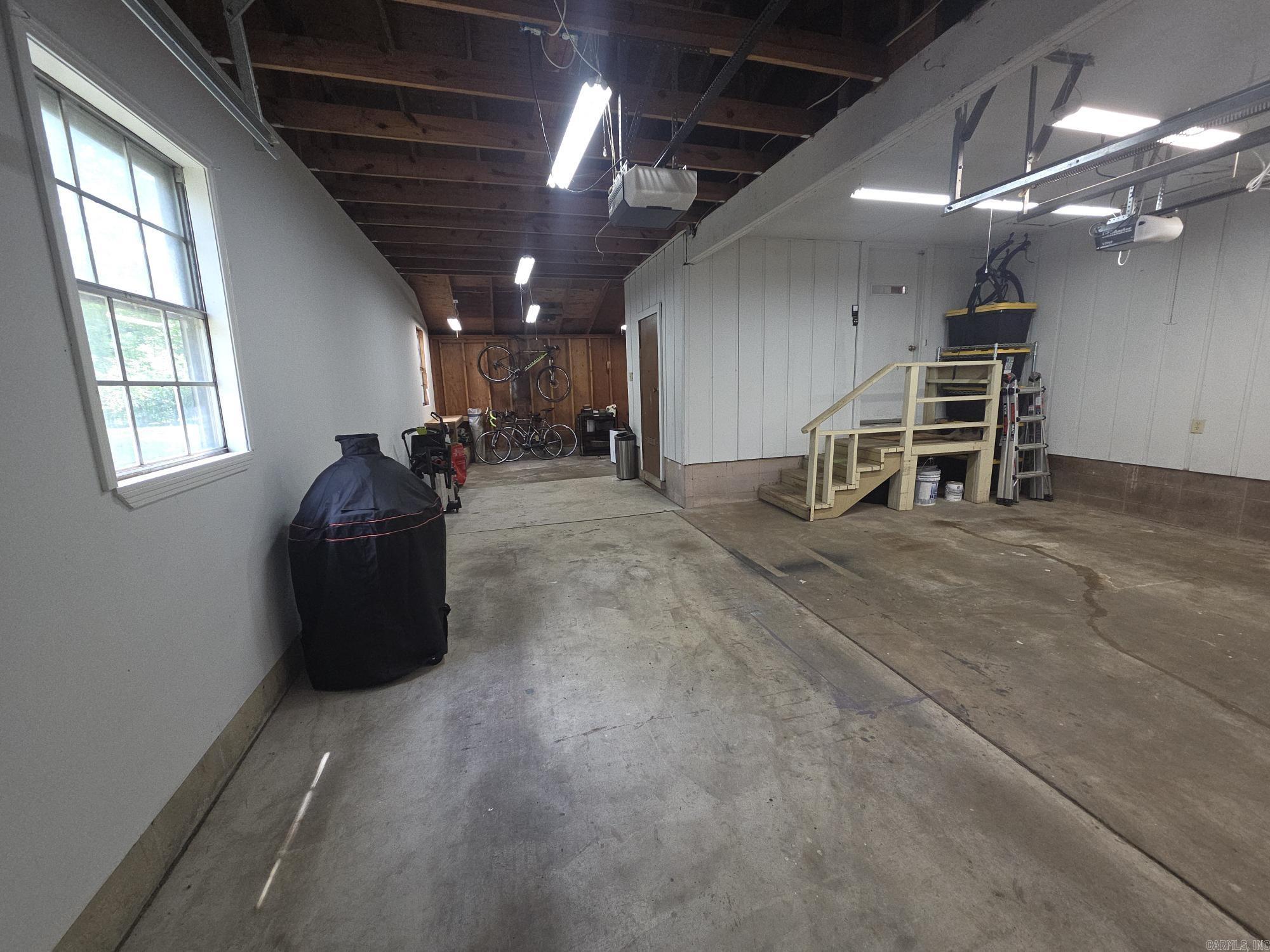 1101 N Cedar Property Photo 48