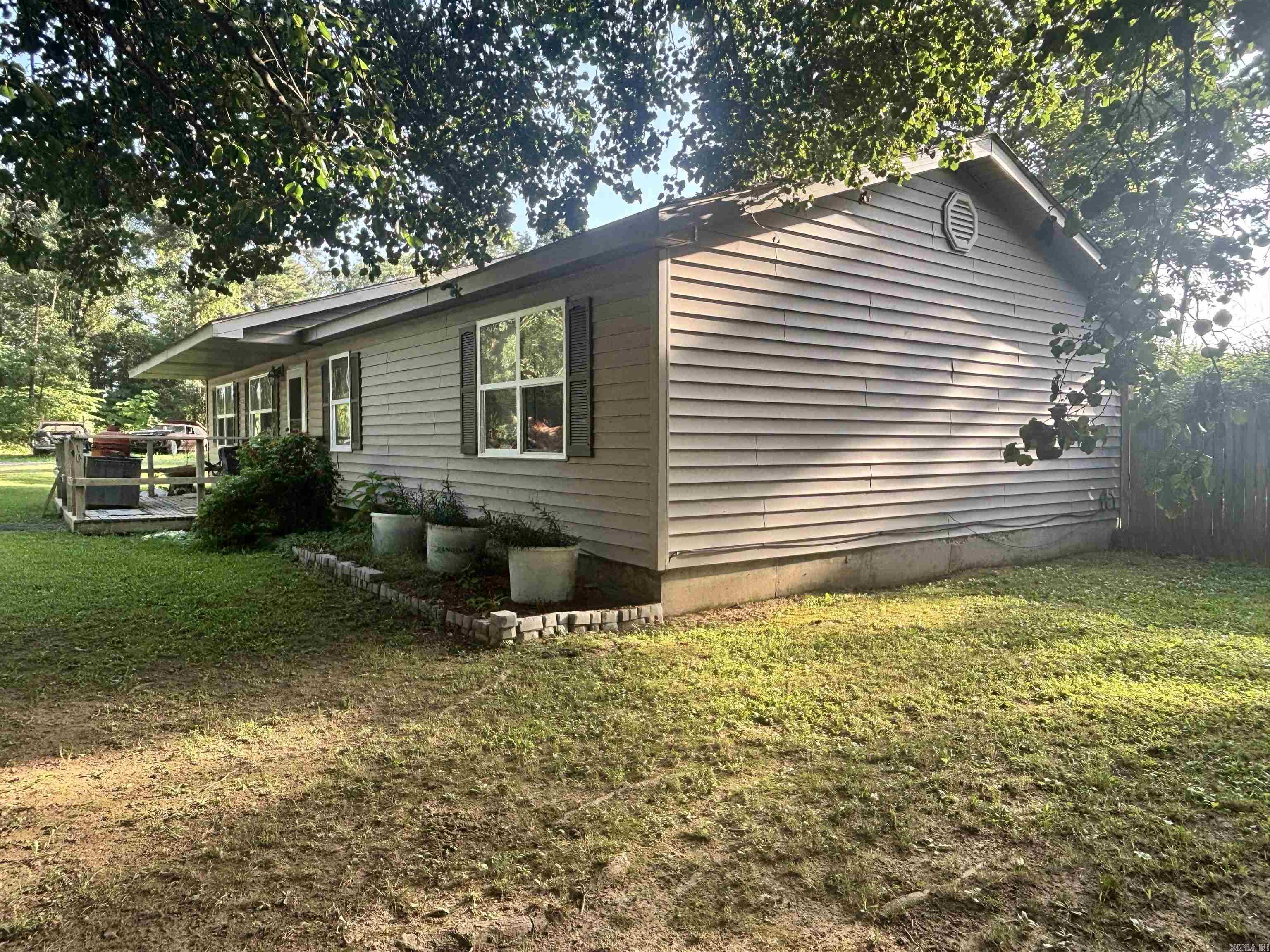 102 Hankins Lane Property Photo 2