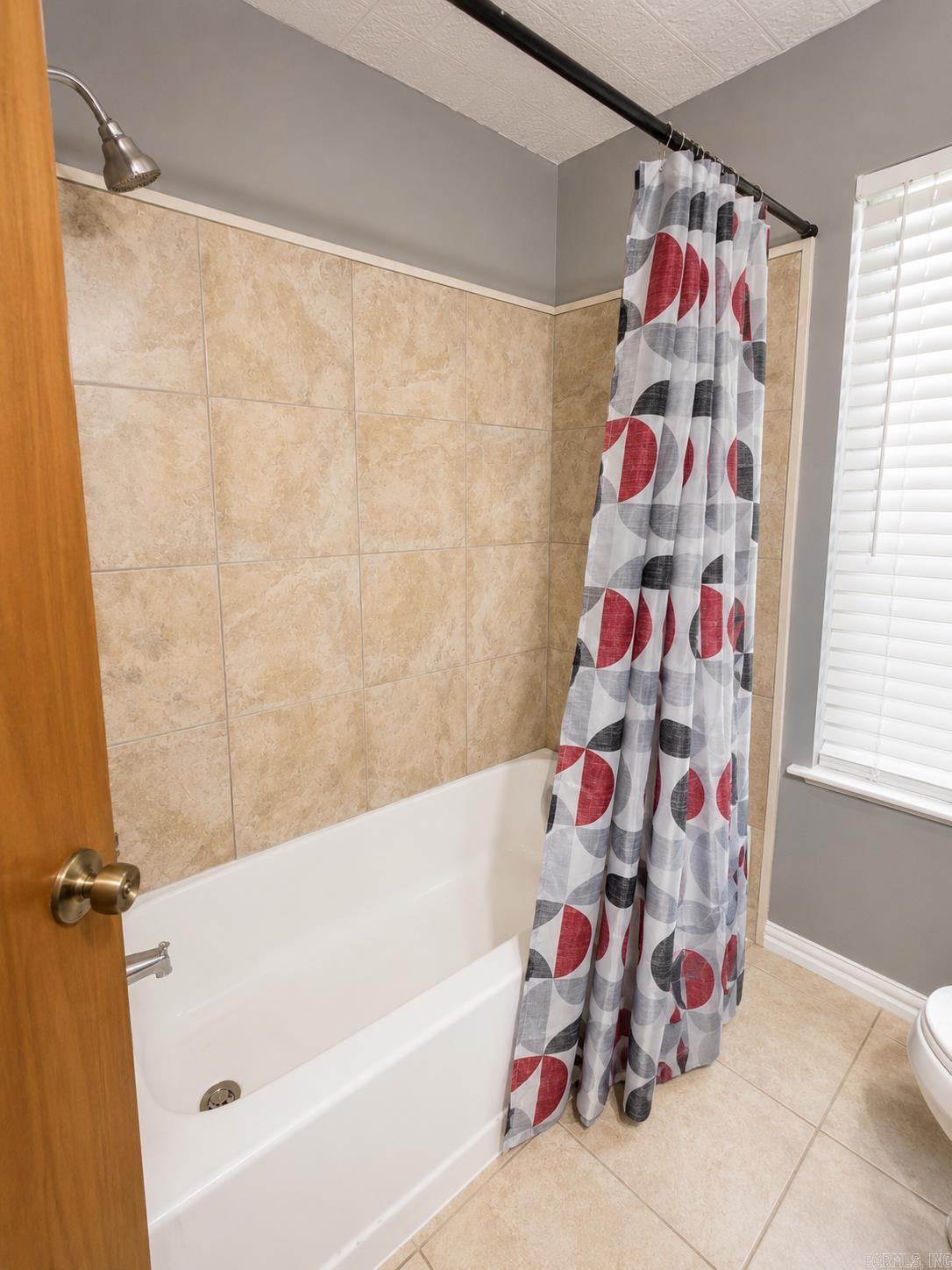 6517 Delhaven Drive Property Photo 4
