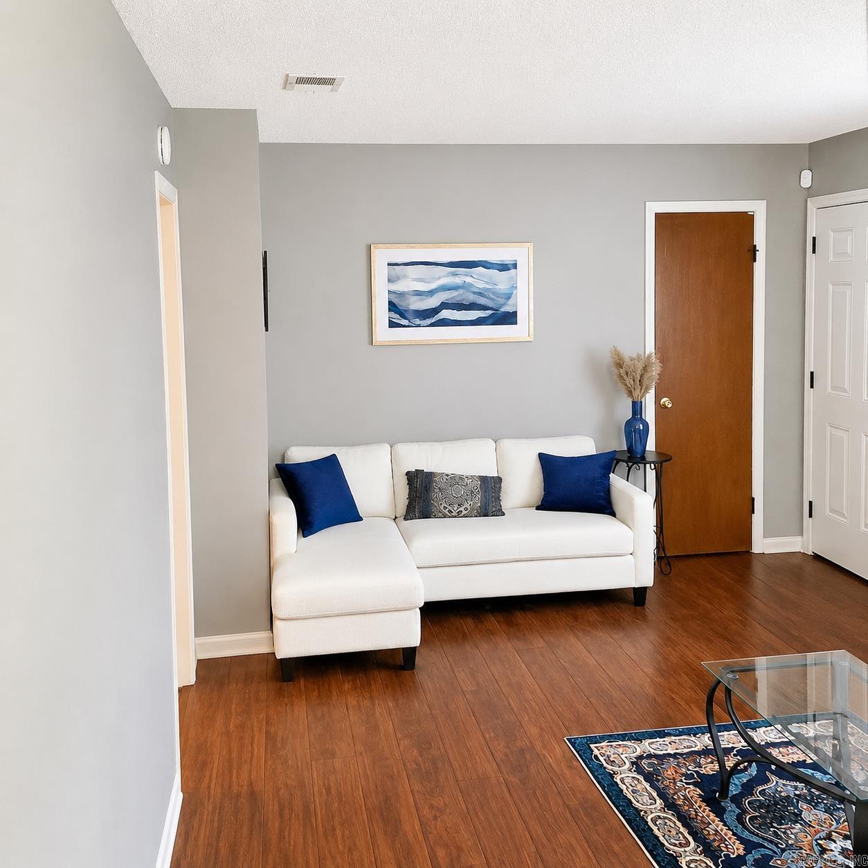 6517 Delhaven Drive Property Photo 13
