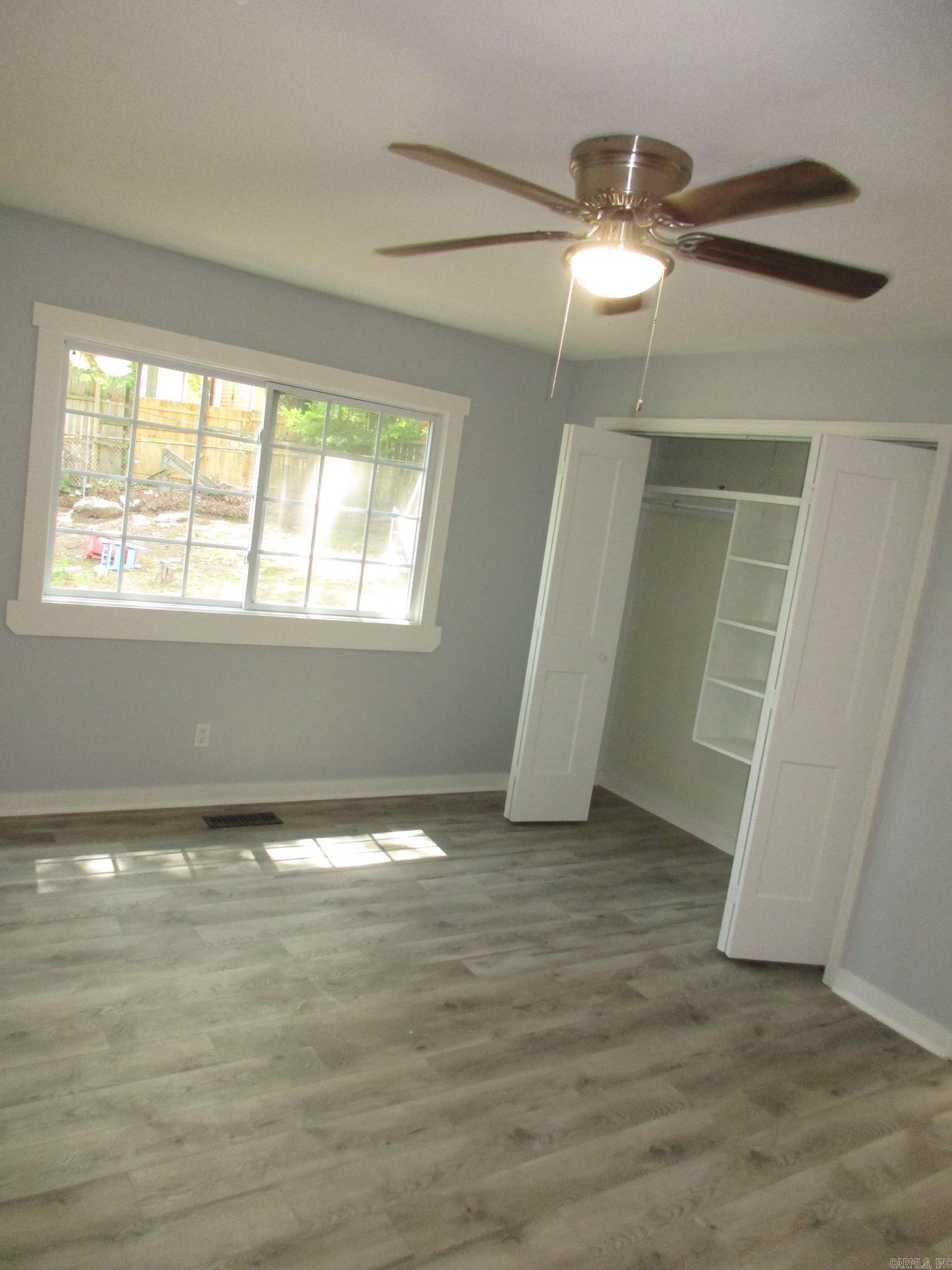 1209 E Twin Lakes Drive Property Photo 15