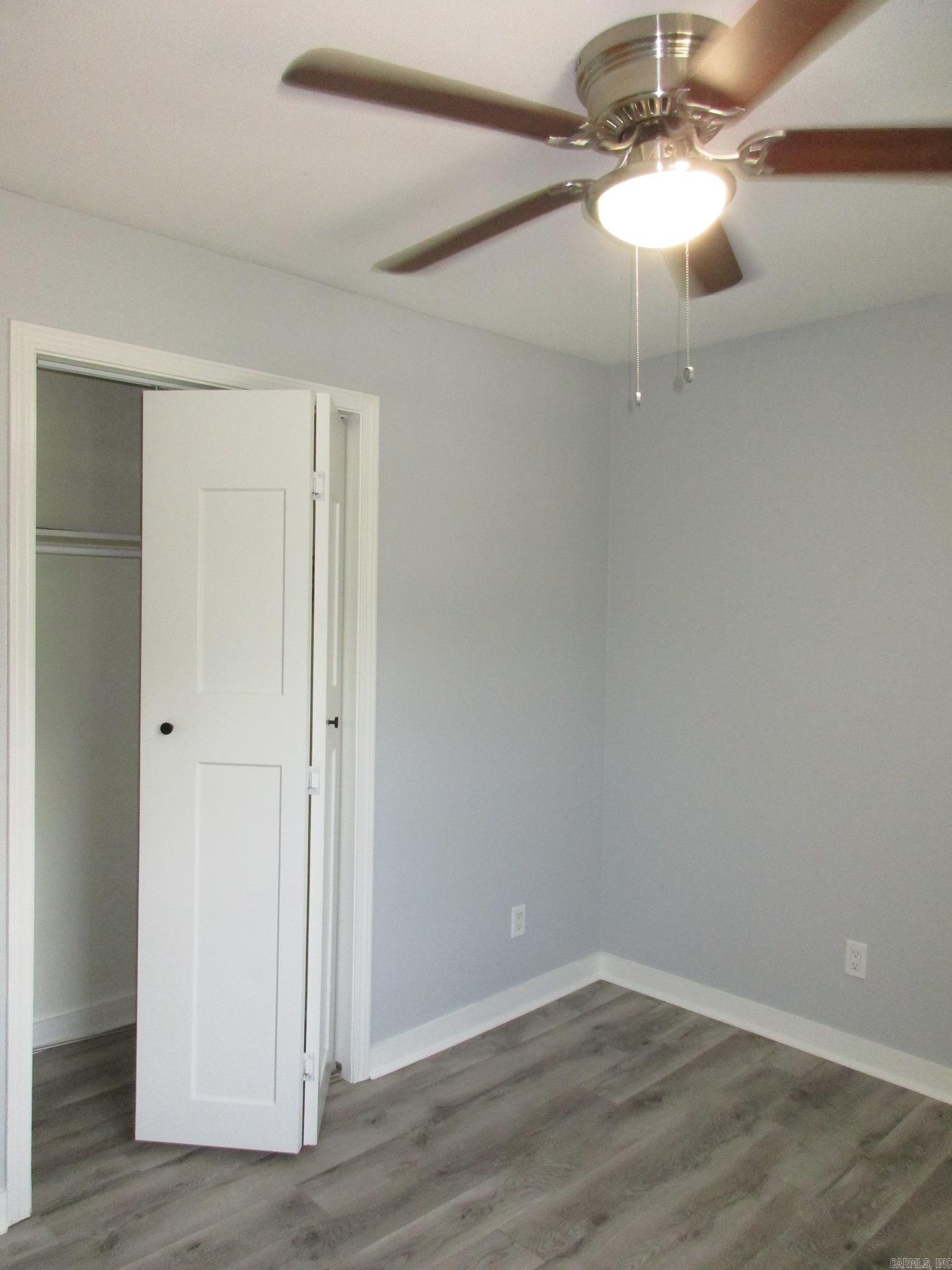 1209 E Twin Lakes Drive Property Photo 17