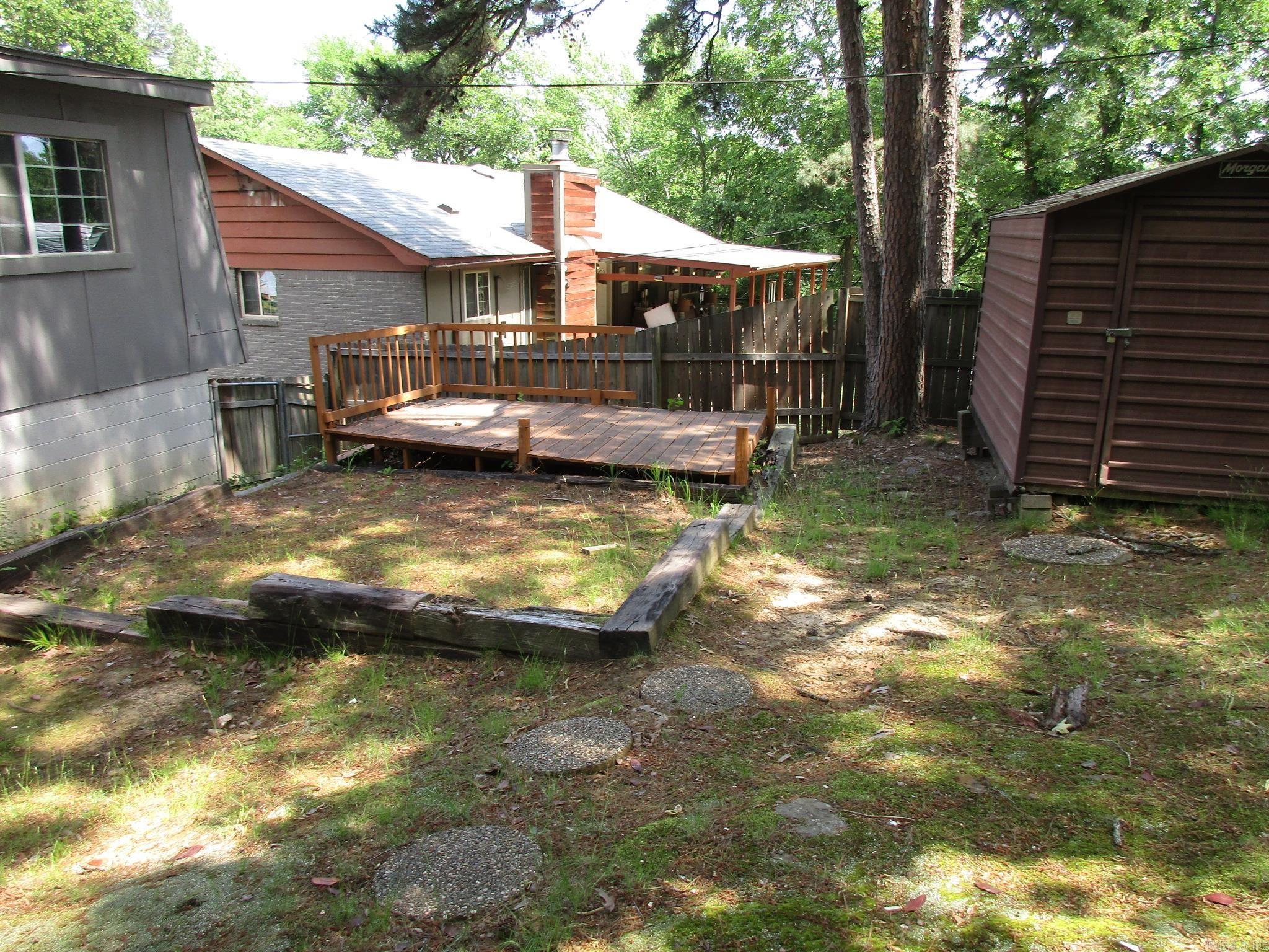 1209 E Twin Lakes Drive Property Photo 24