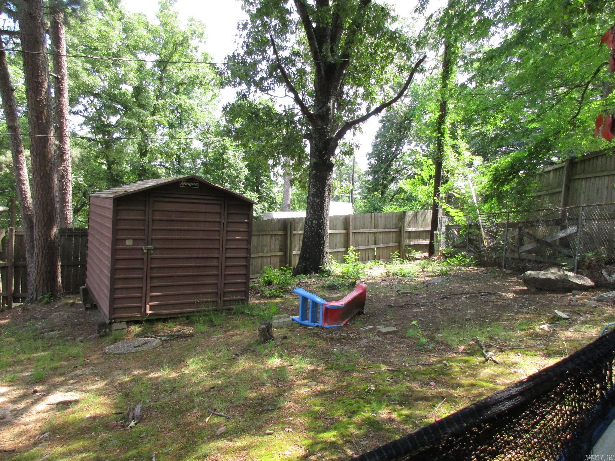 1209 E Twin Lakes Drive Property Photo 25
