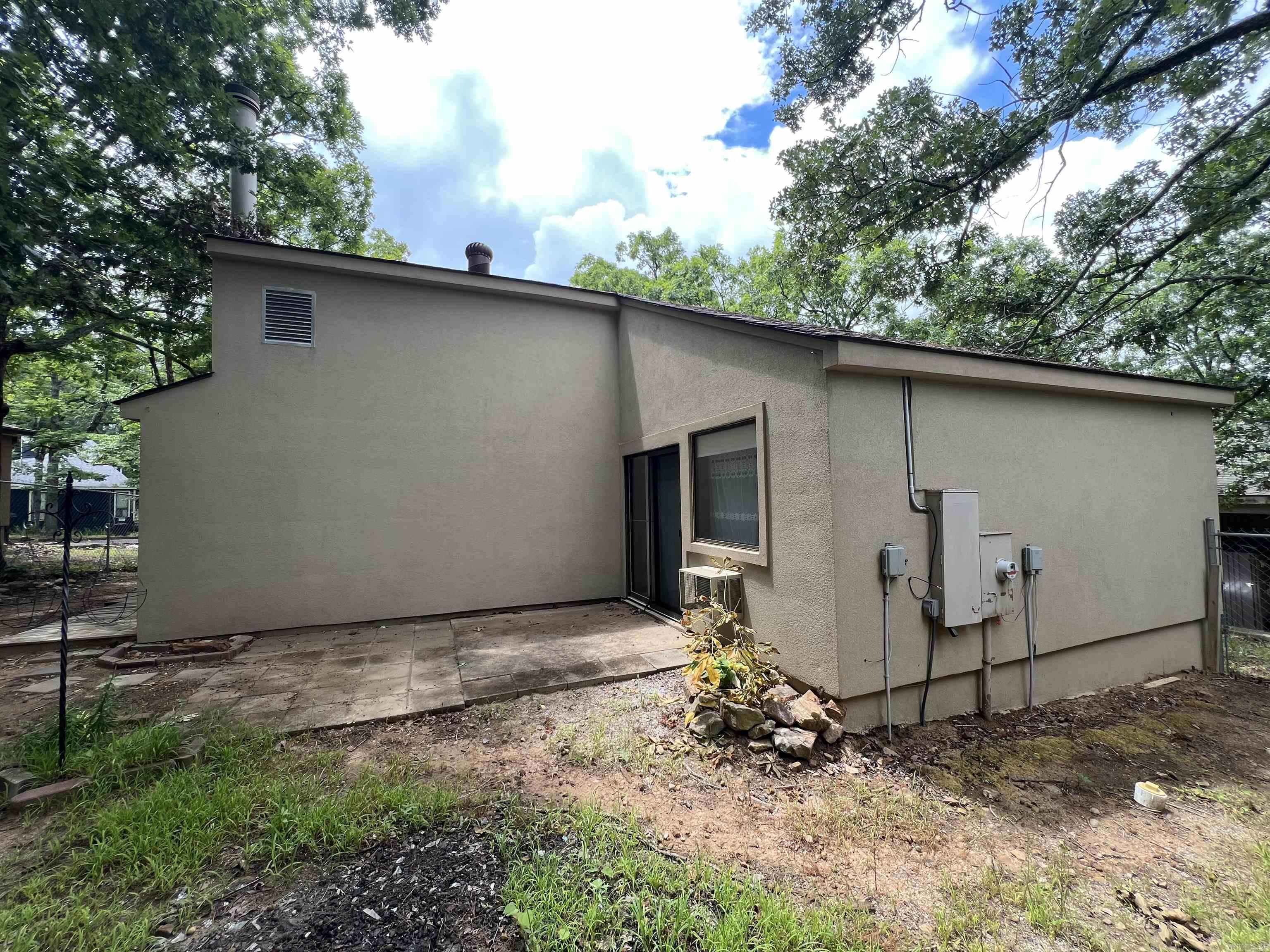 103 Shadow Ridge Dr Property Photo 4