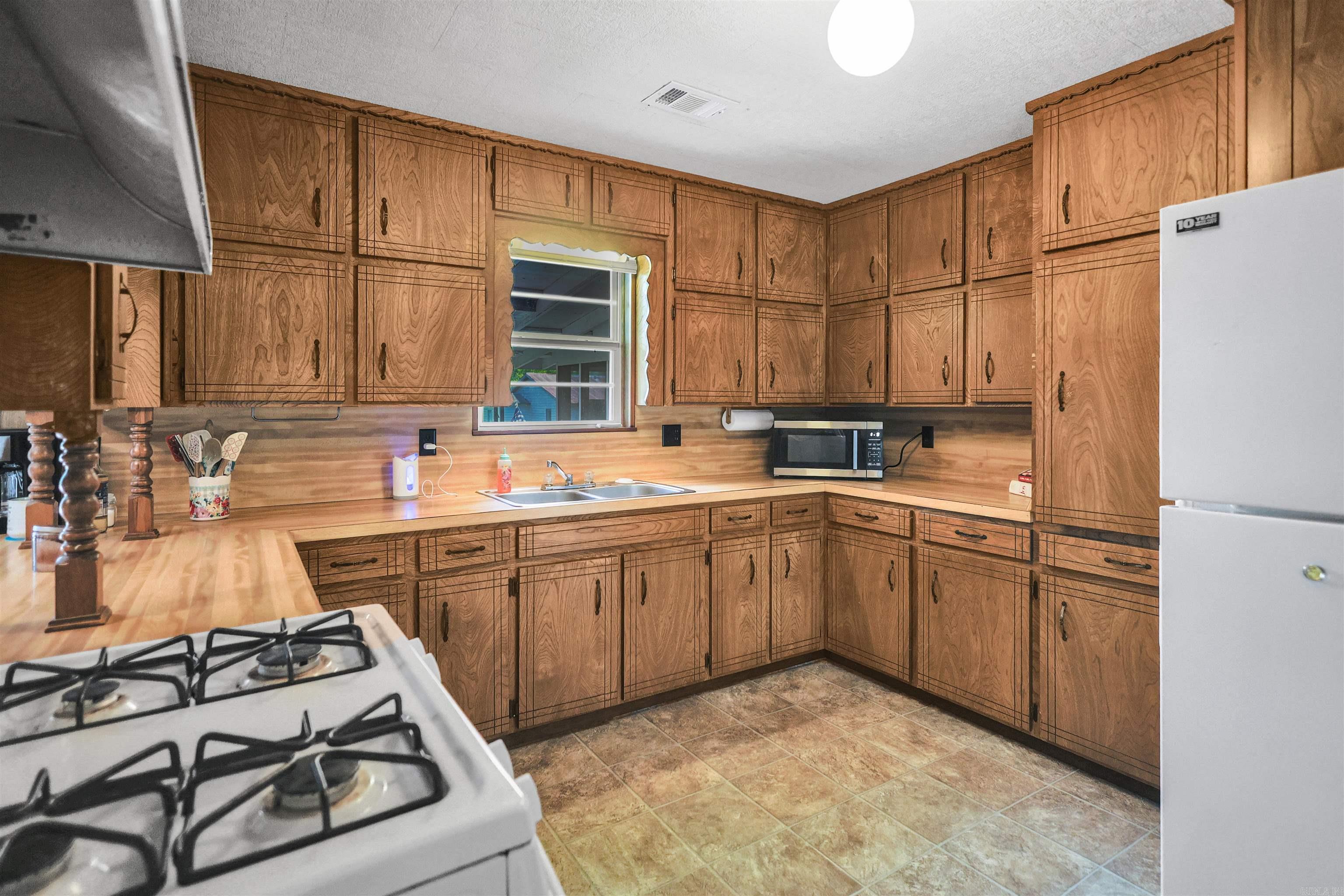 132 South Drive Property Photo 12