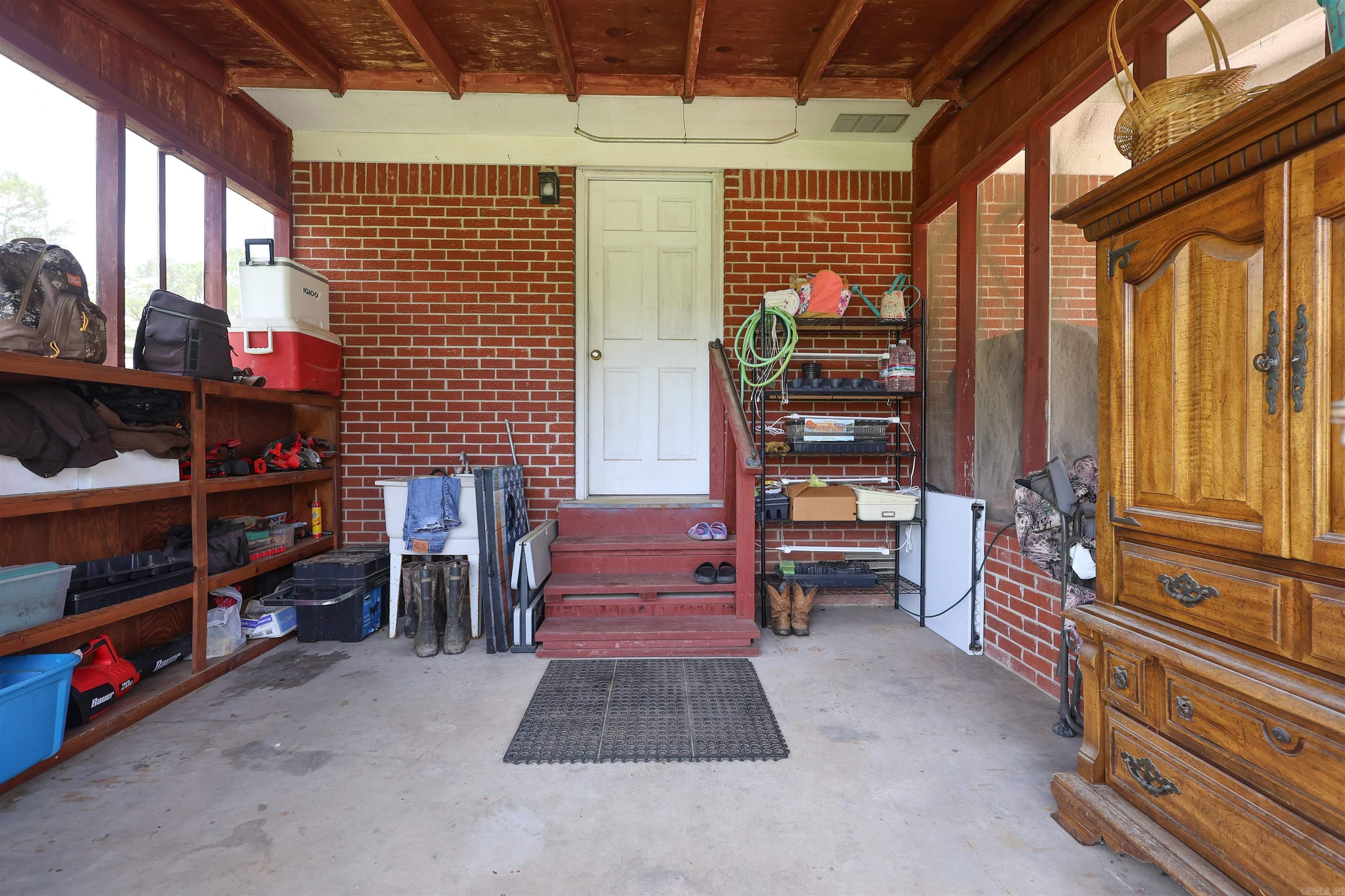 132 South Drive Property Photo 33