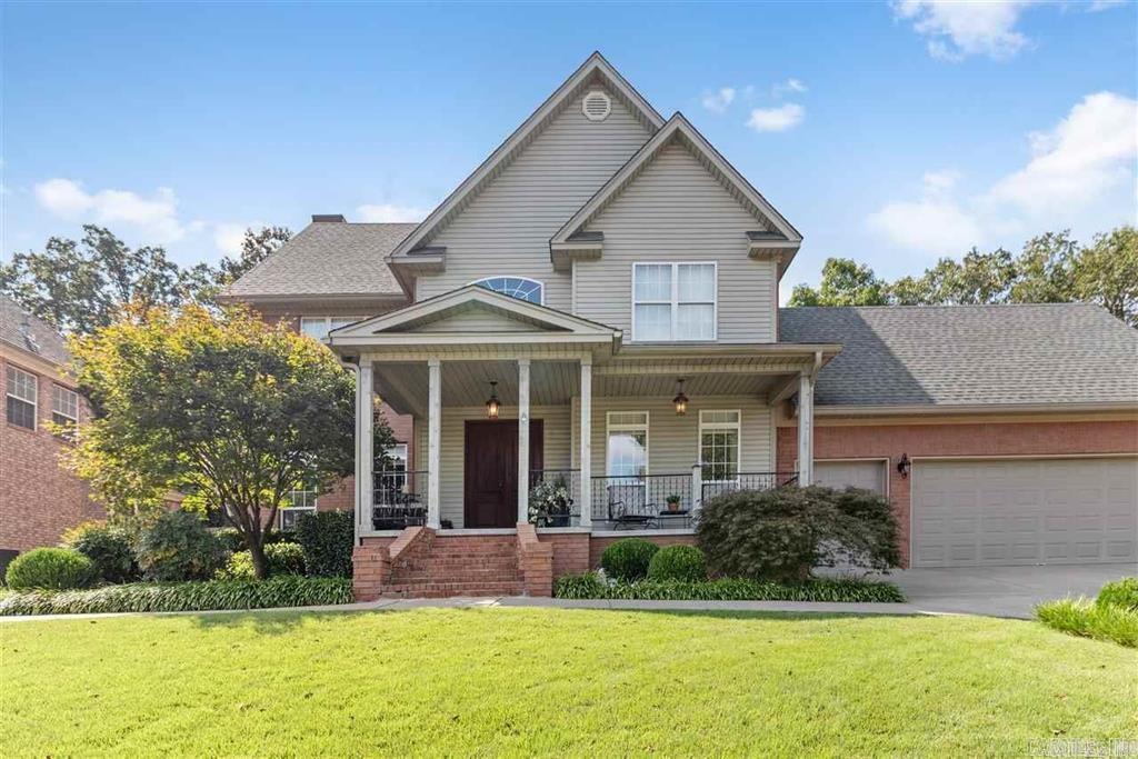 21 Edgewater Ct