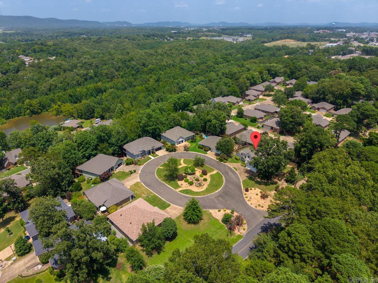 104 Garden View Circle Property Photo 5