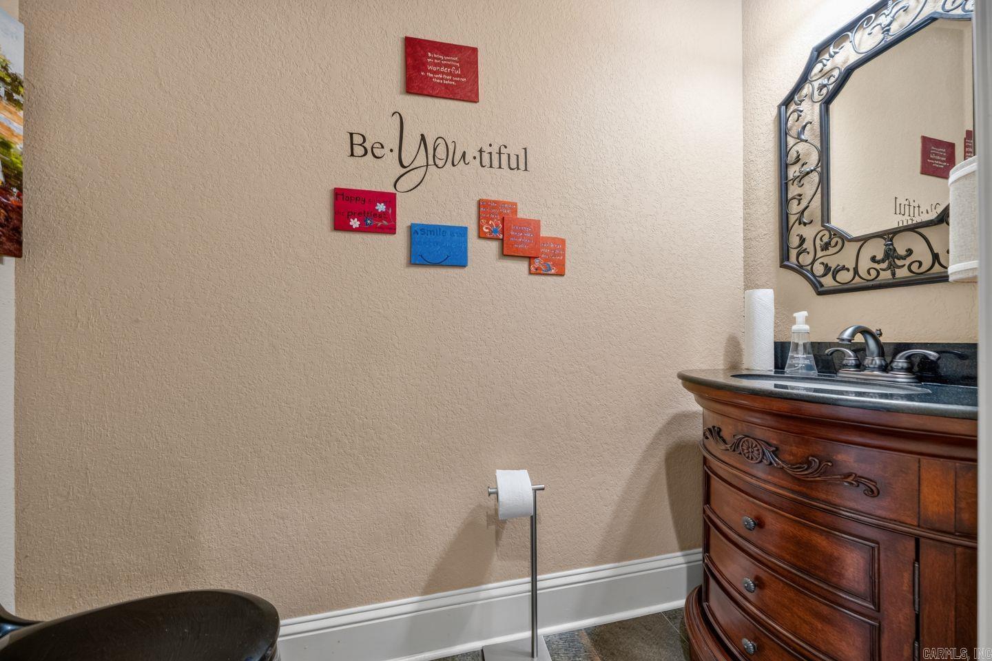 104 Garden View Circle Property Photo 20