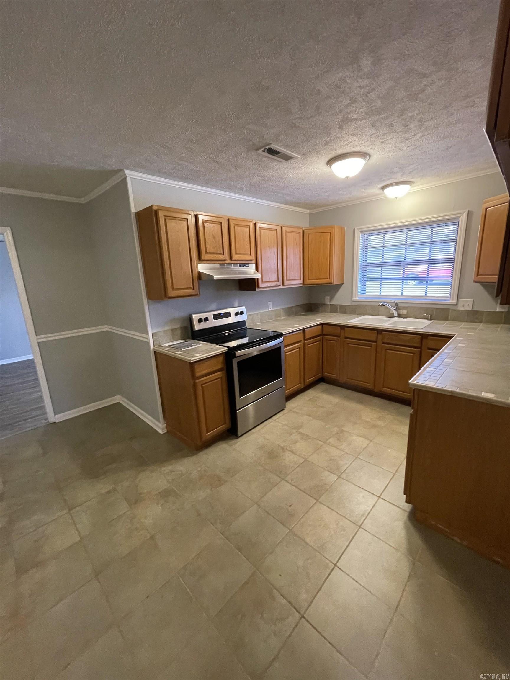 105 Wells Fargo Trl Property Photo 8