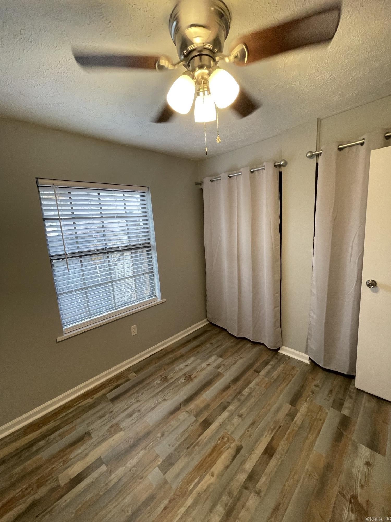 105 Wells Fargo Trl Property Photo 15