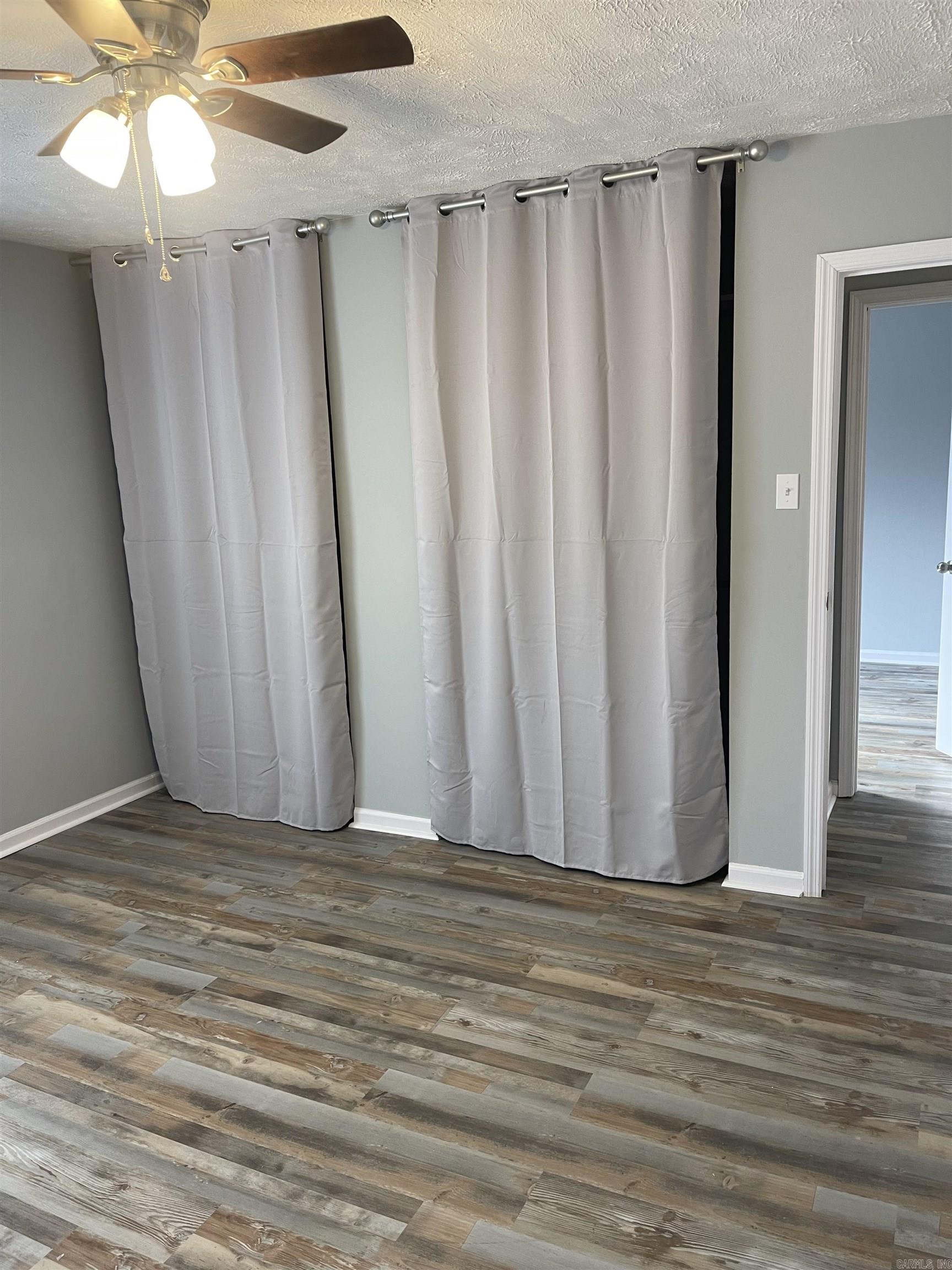 105 Wells Fargo Trl Property Photo 23