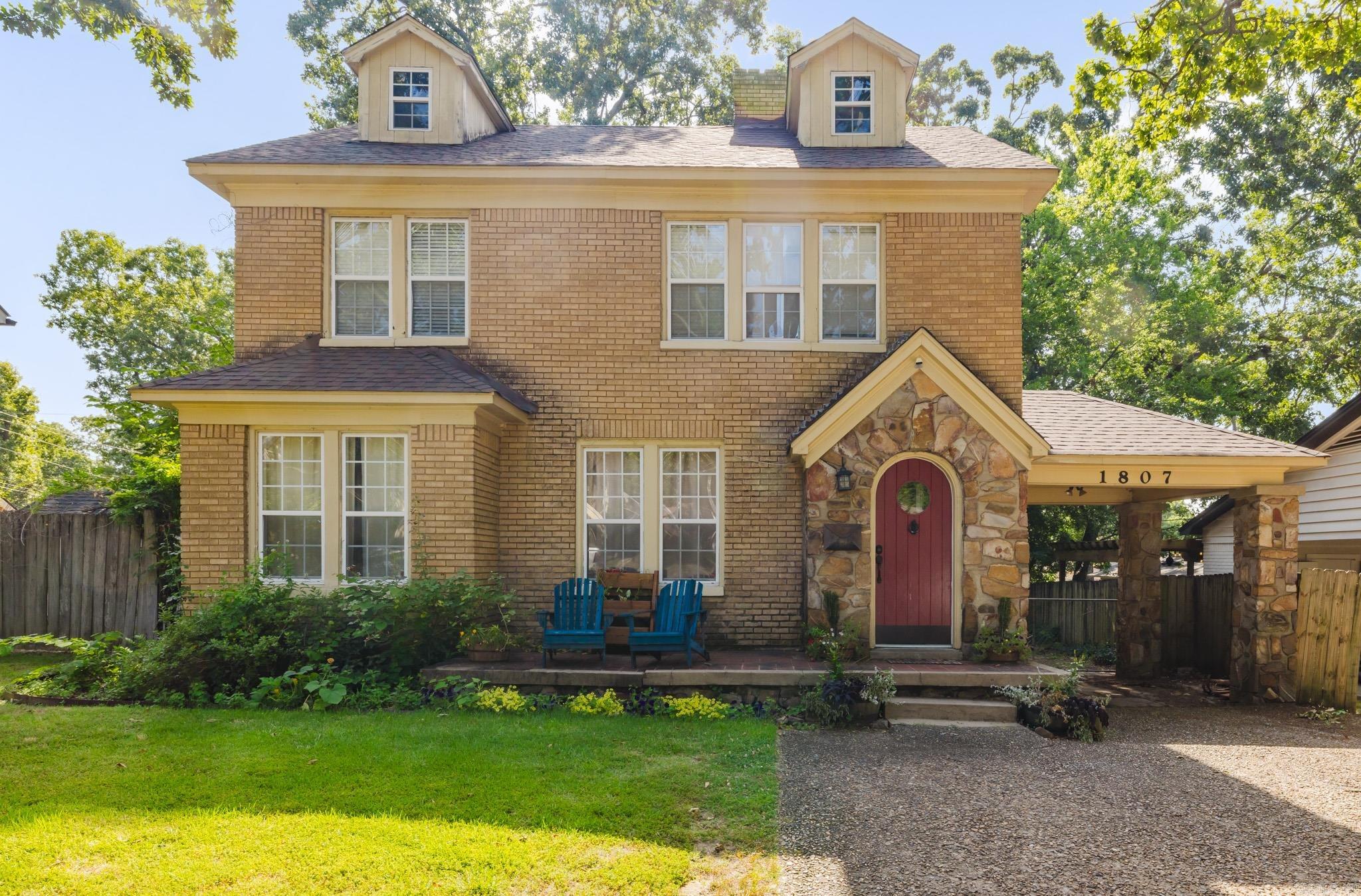 1807 Fair Park Boulevard Property Photo 1