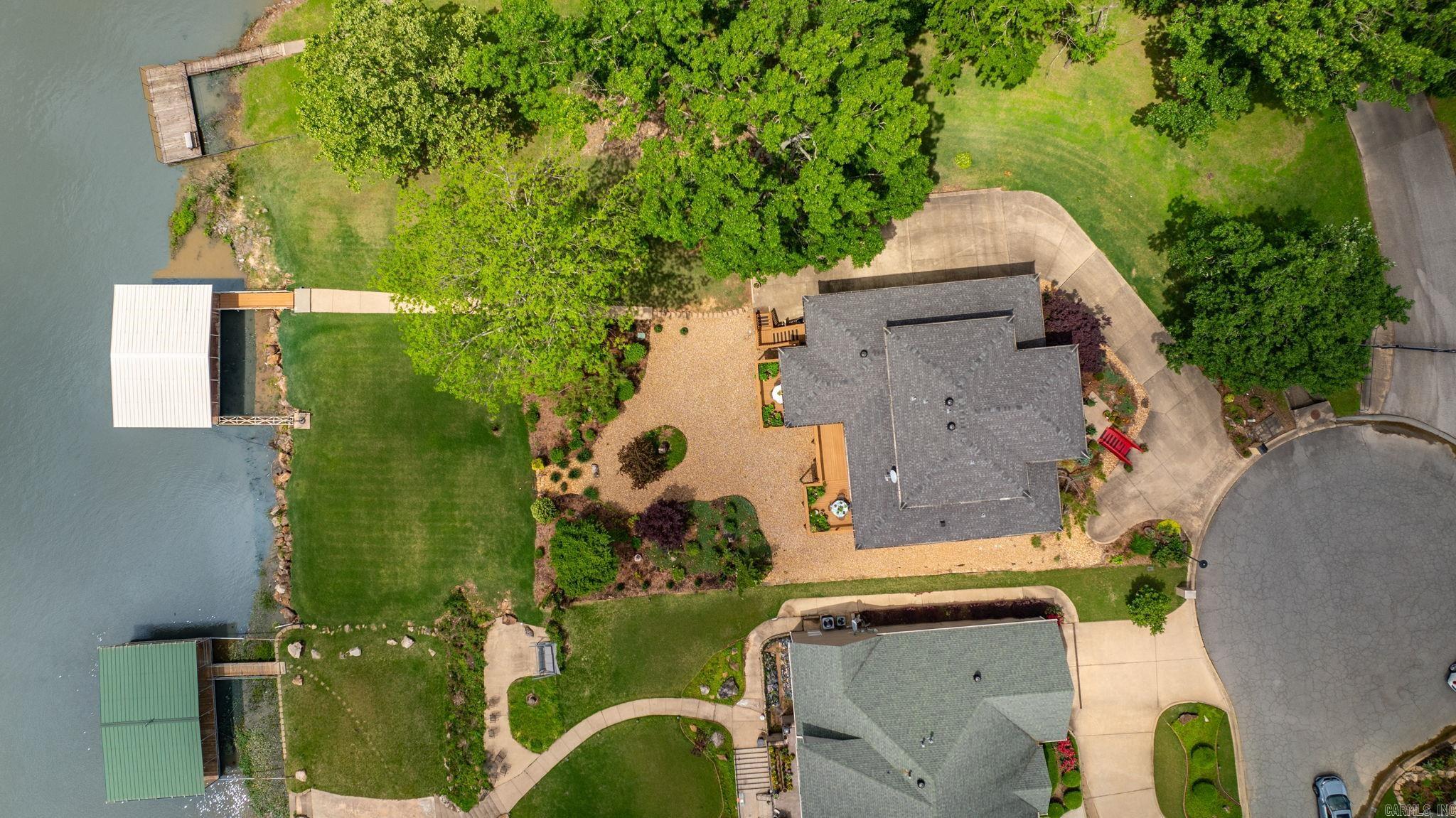 7 Crystal Mountain Cove Property Photo 7