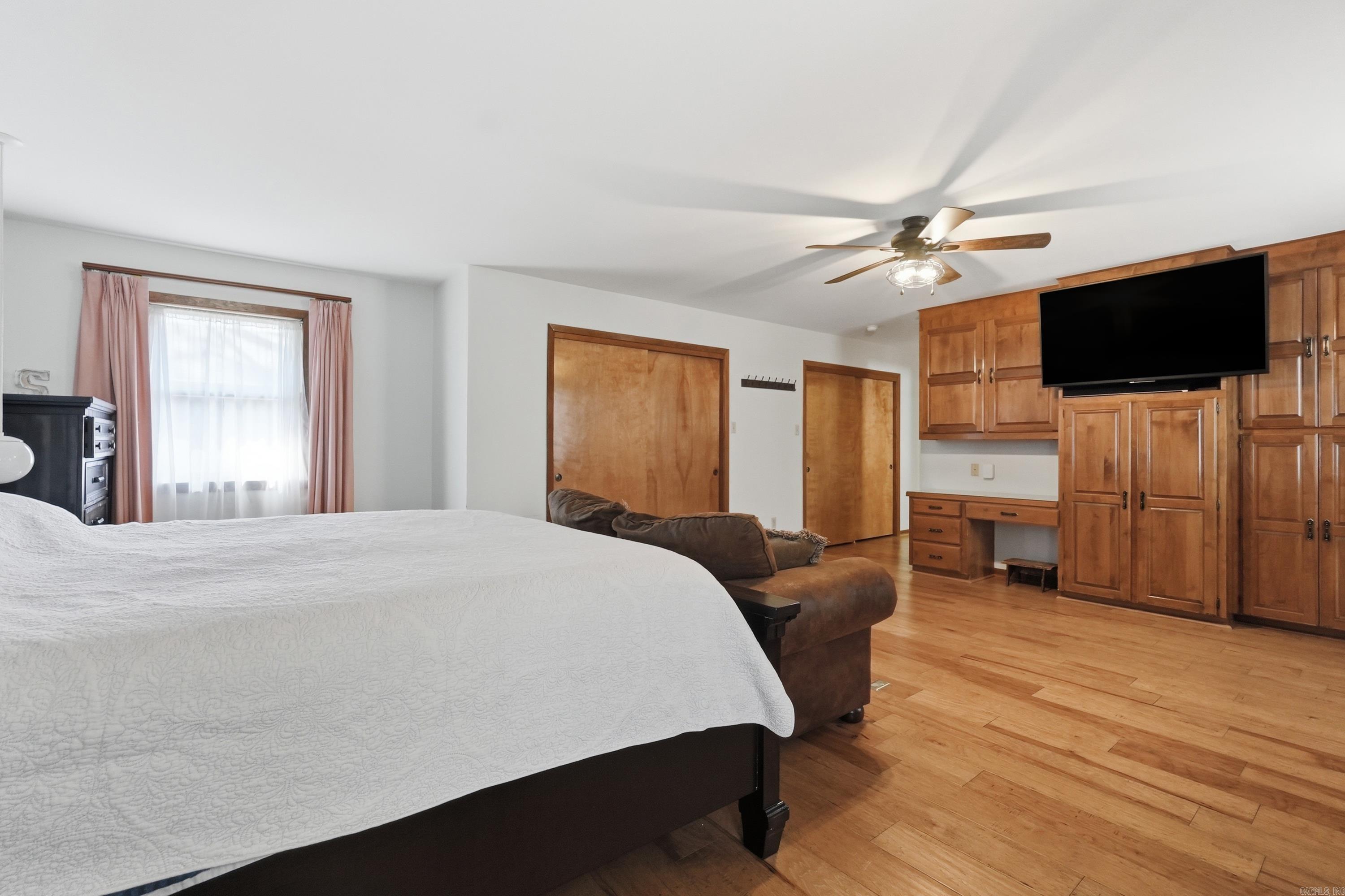 1190 Cambridge Circle Property Photo 26