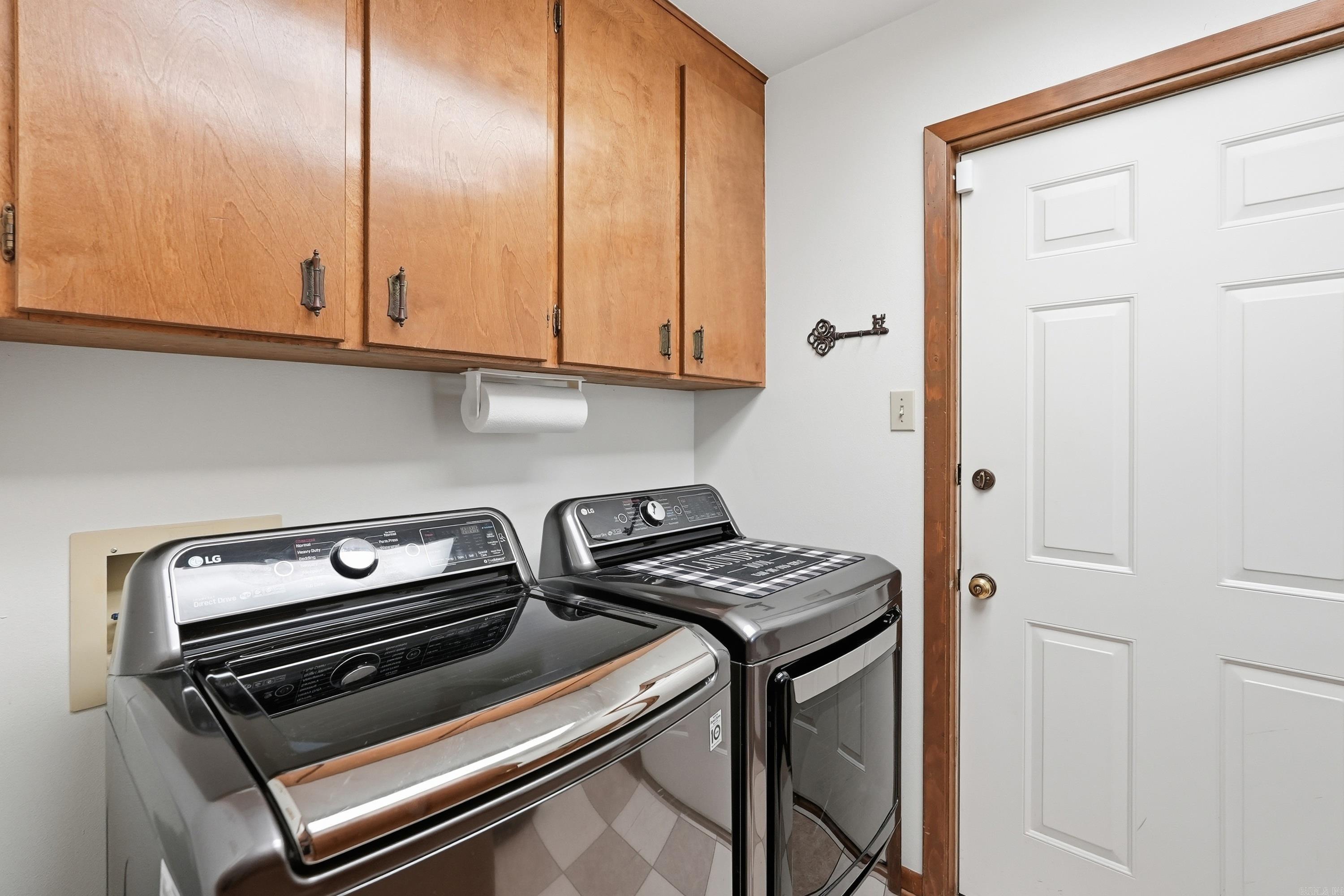 1190 Cambridge Circle Property Photo 40