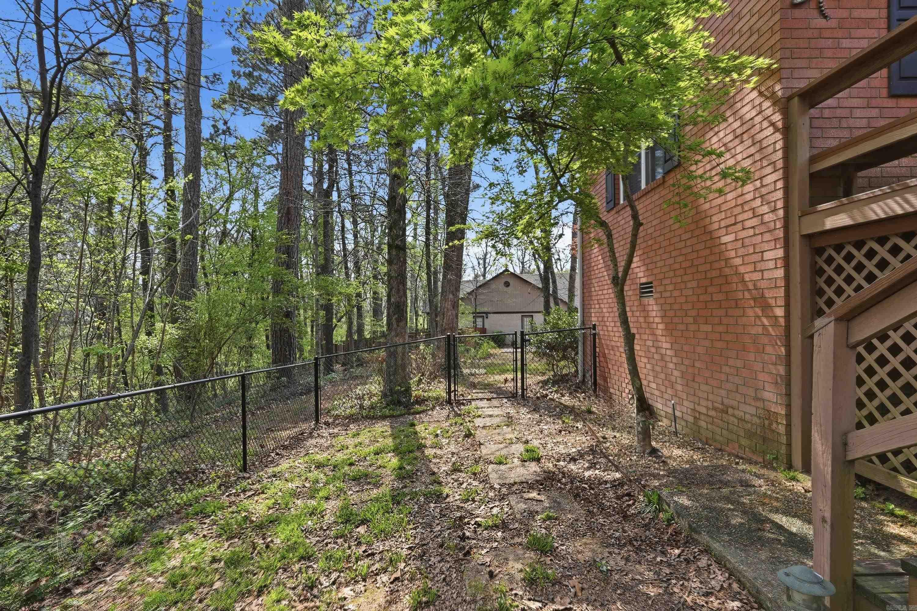 1190 Cambridge Circle Property Photo 44