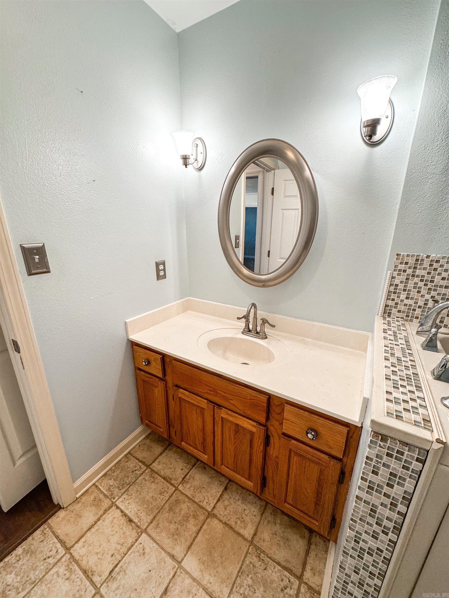 31 River Oaks Trace Property Photo 28
