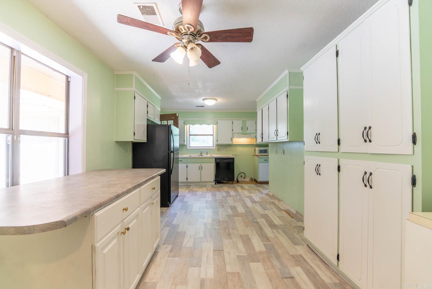 25 Cottonwood Lane Property Photo 13