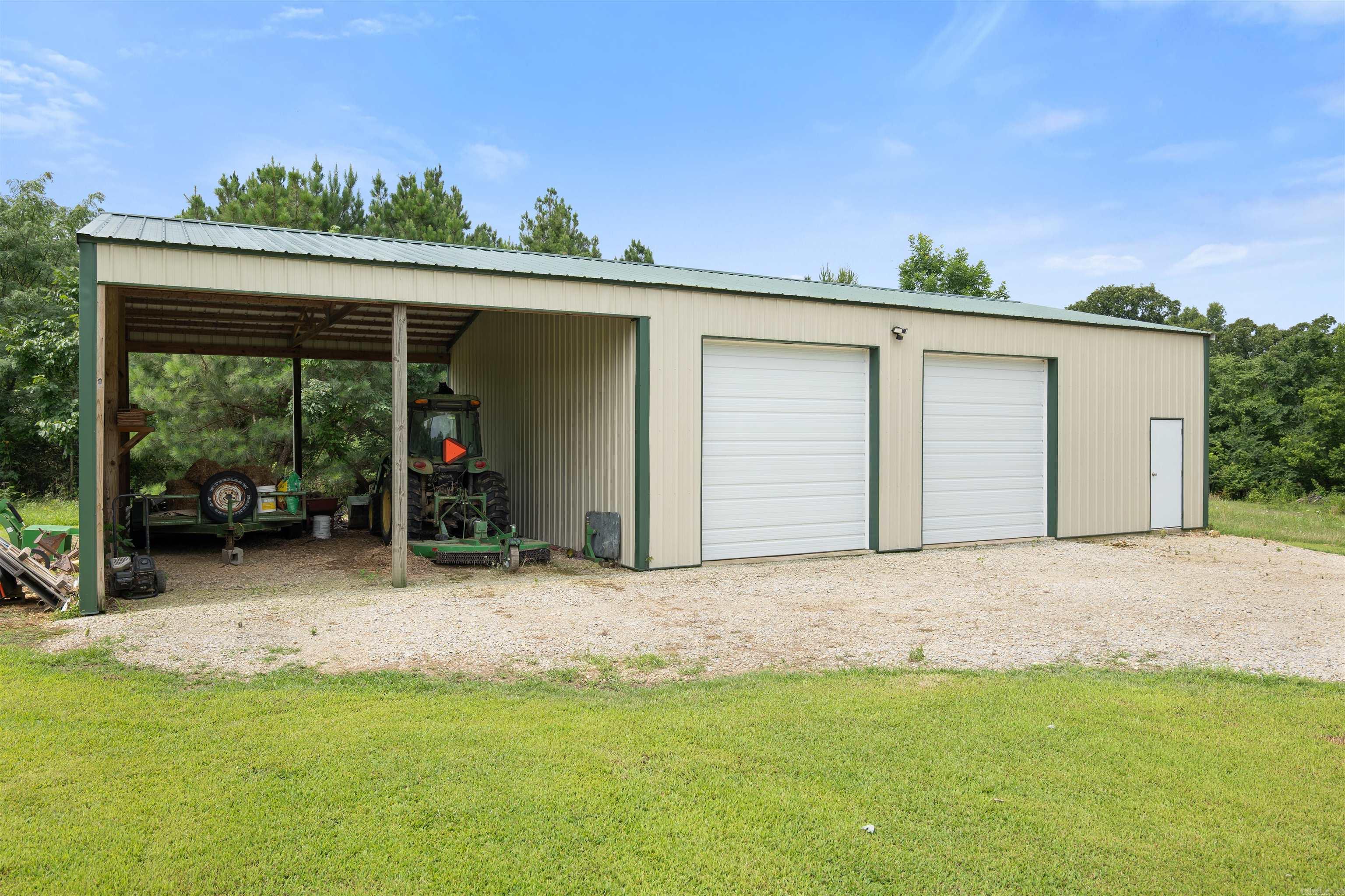 6754 Oak Ridge Road Property Photo 4