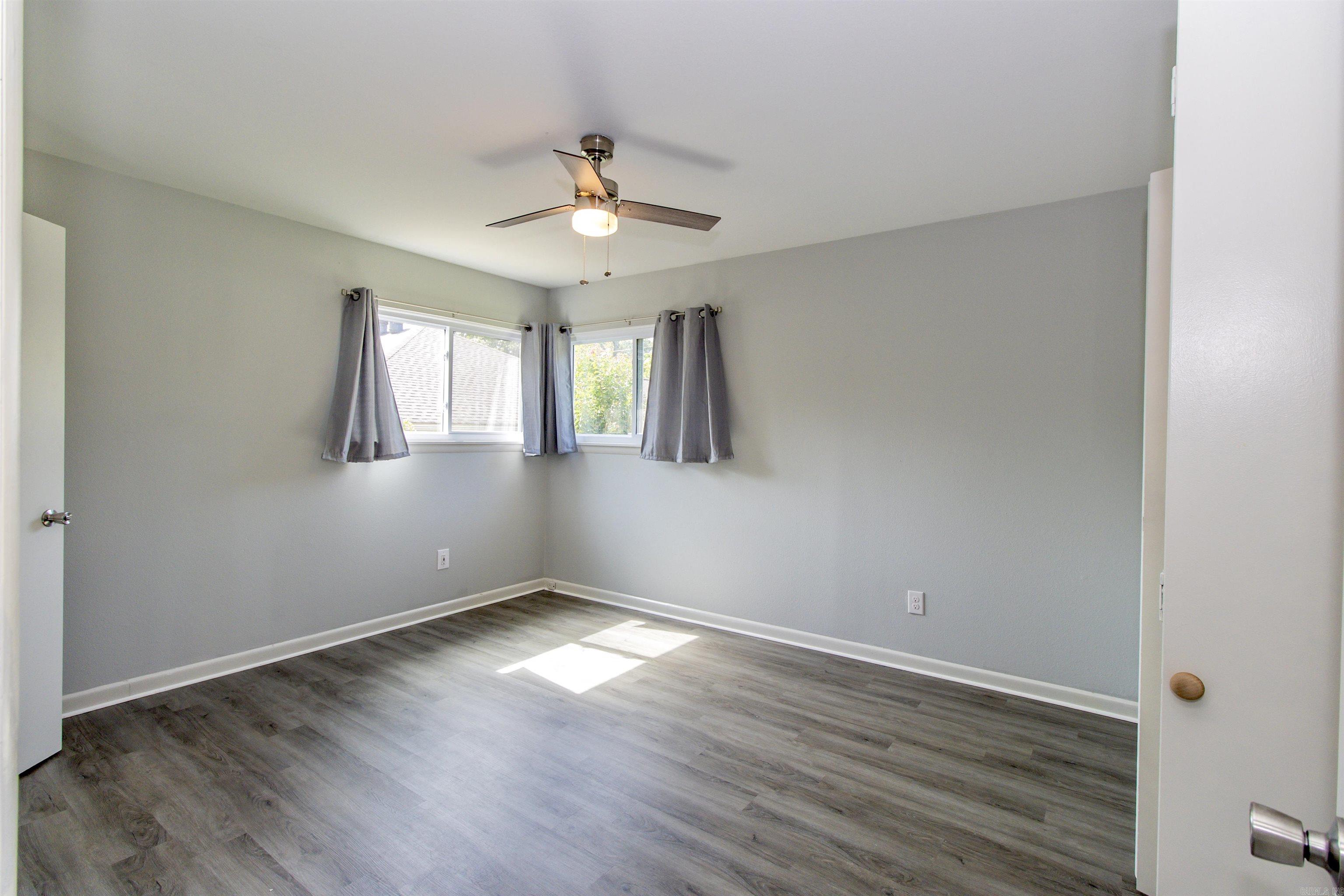 1617 Deerfield Rd Property Photo 19