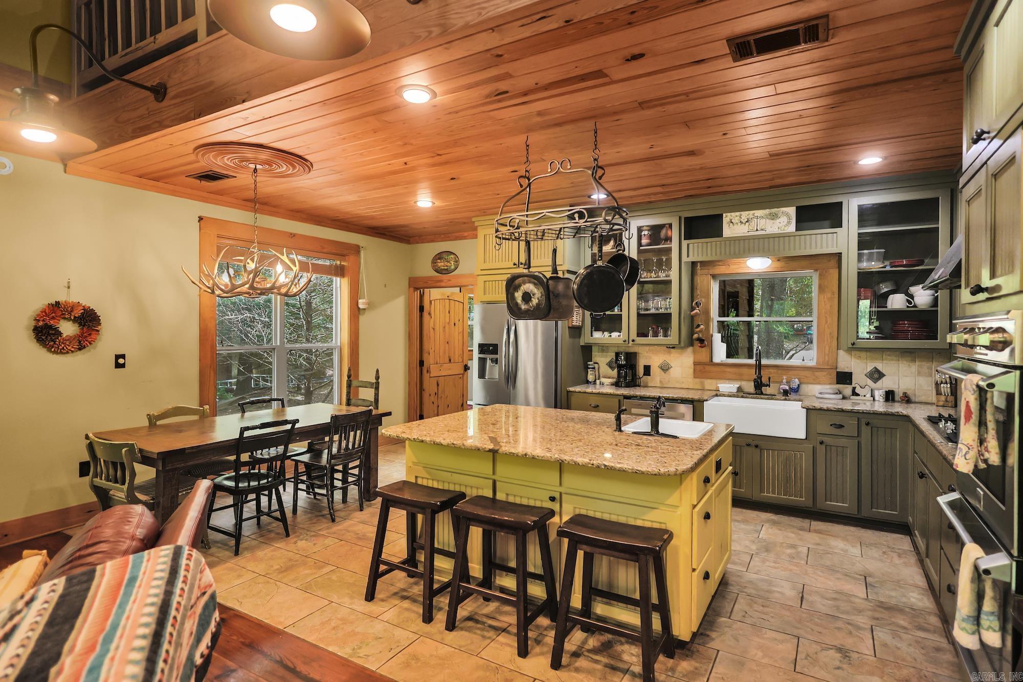 1020 Vaughn Road Property Photo 16