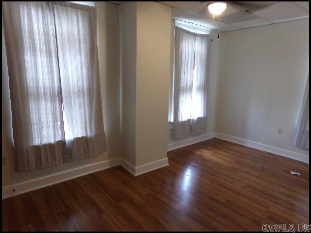 105 S Battery Street Unit B Property Photo 9