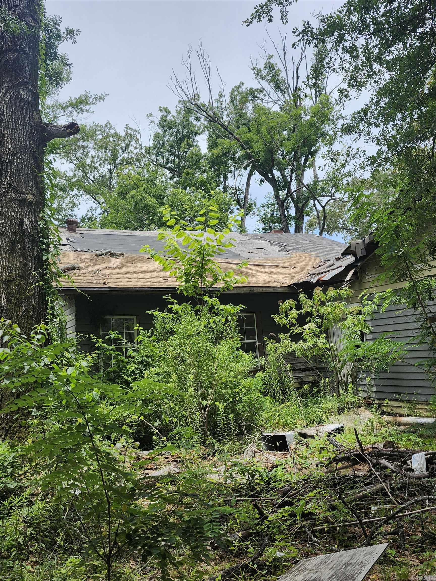 3501 S Cherry Property Photo 18