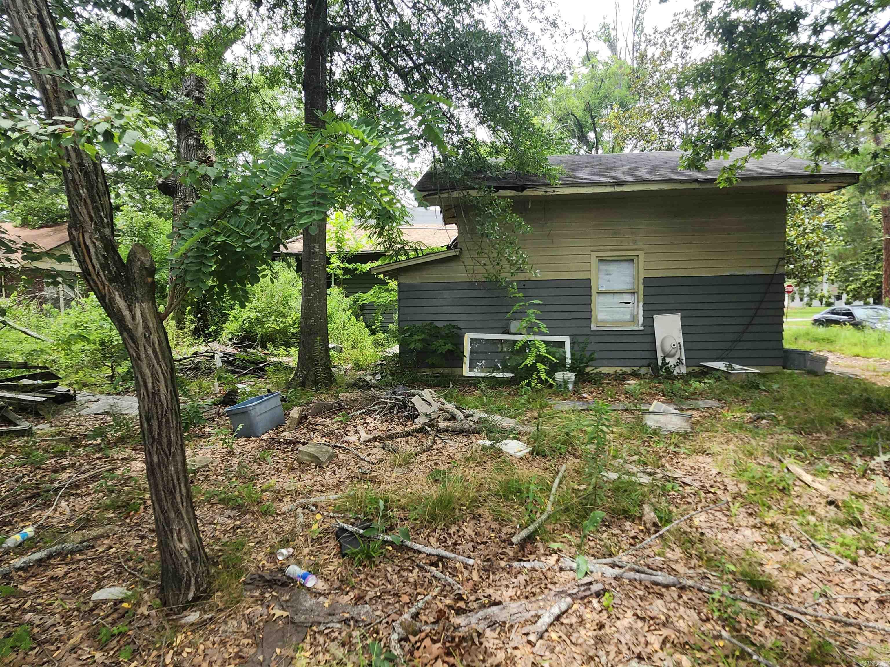 3501 S Cherry Property Photo 20