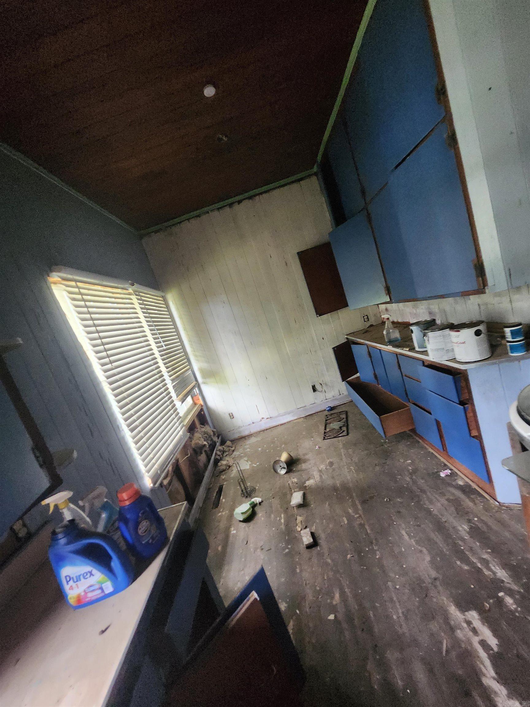 3501 S Cherry Property Photo 22