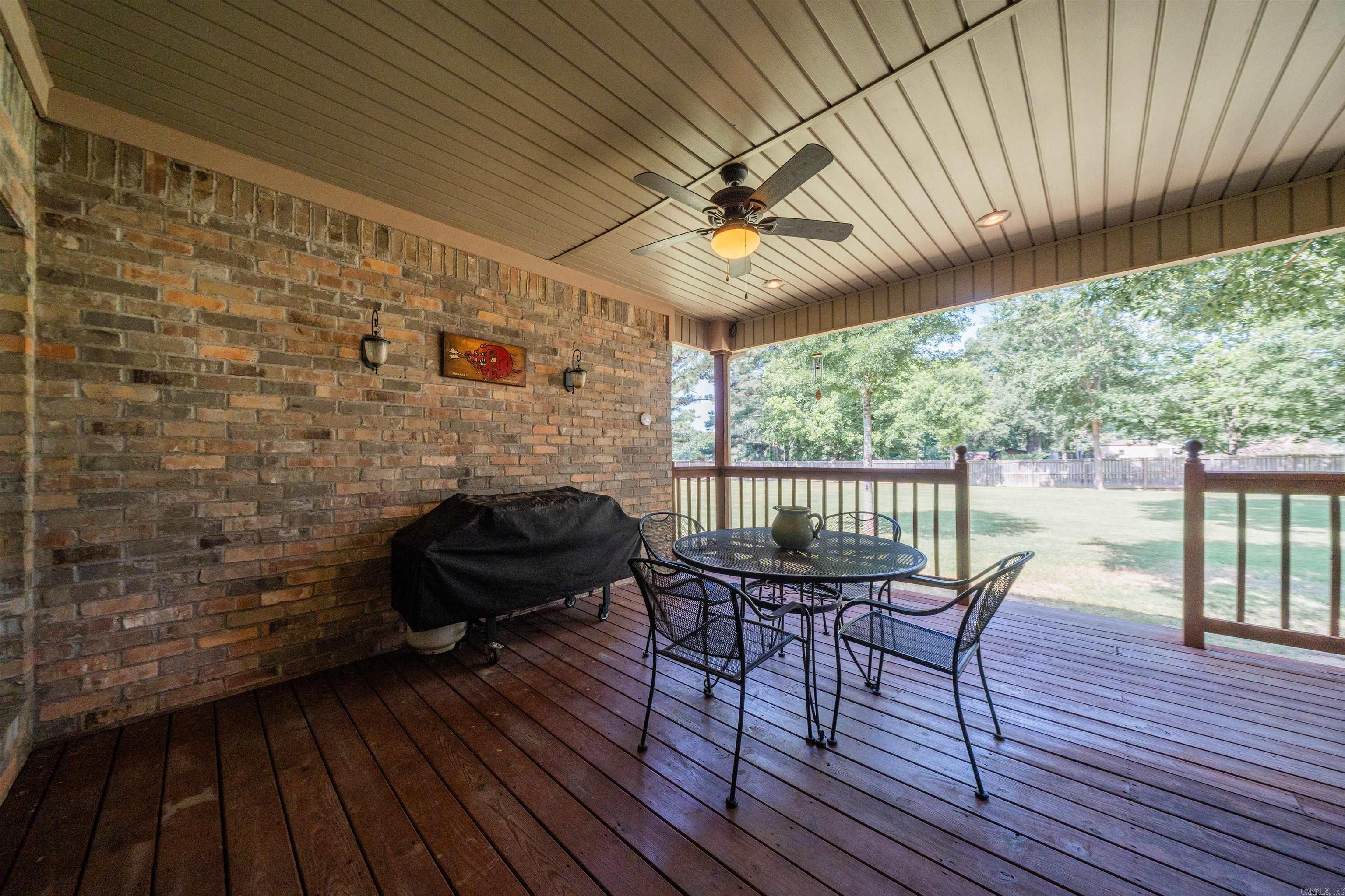 24 Sue Lane Property Photo 38