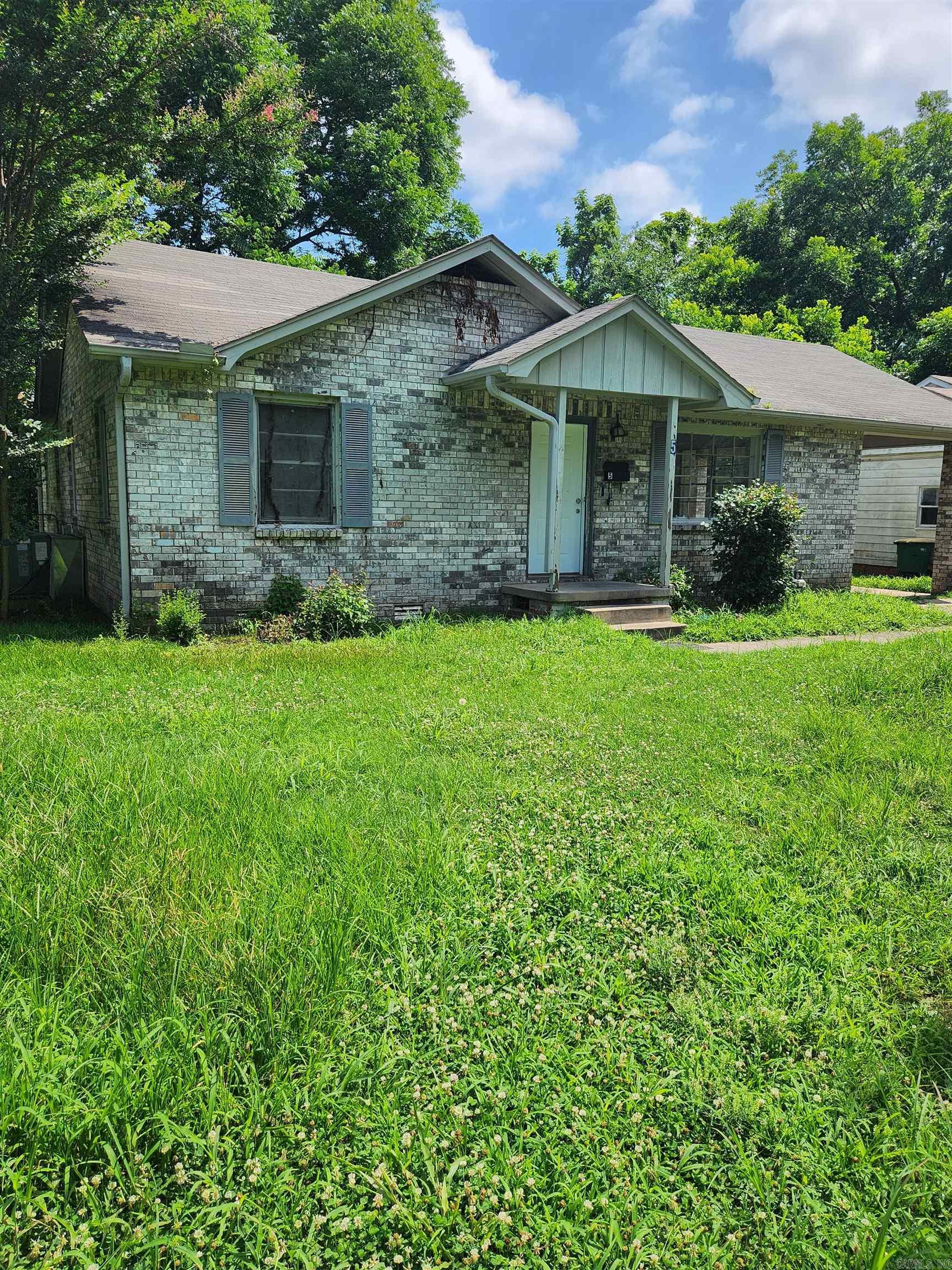 5 Neal Place Property Photo 3