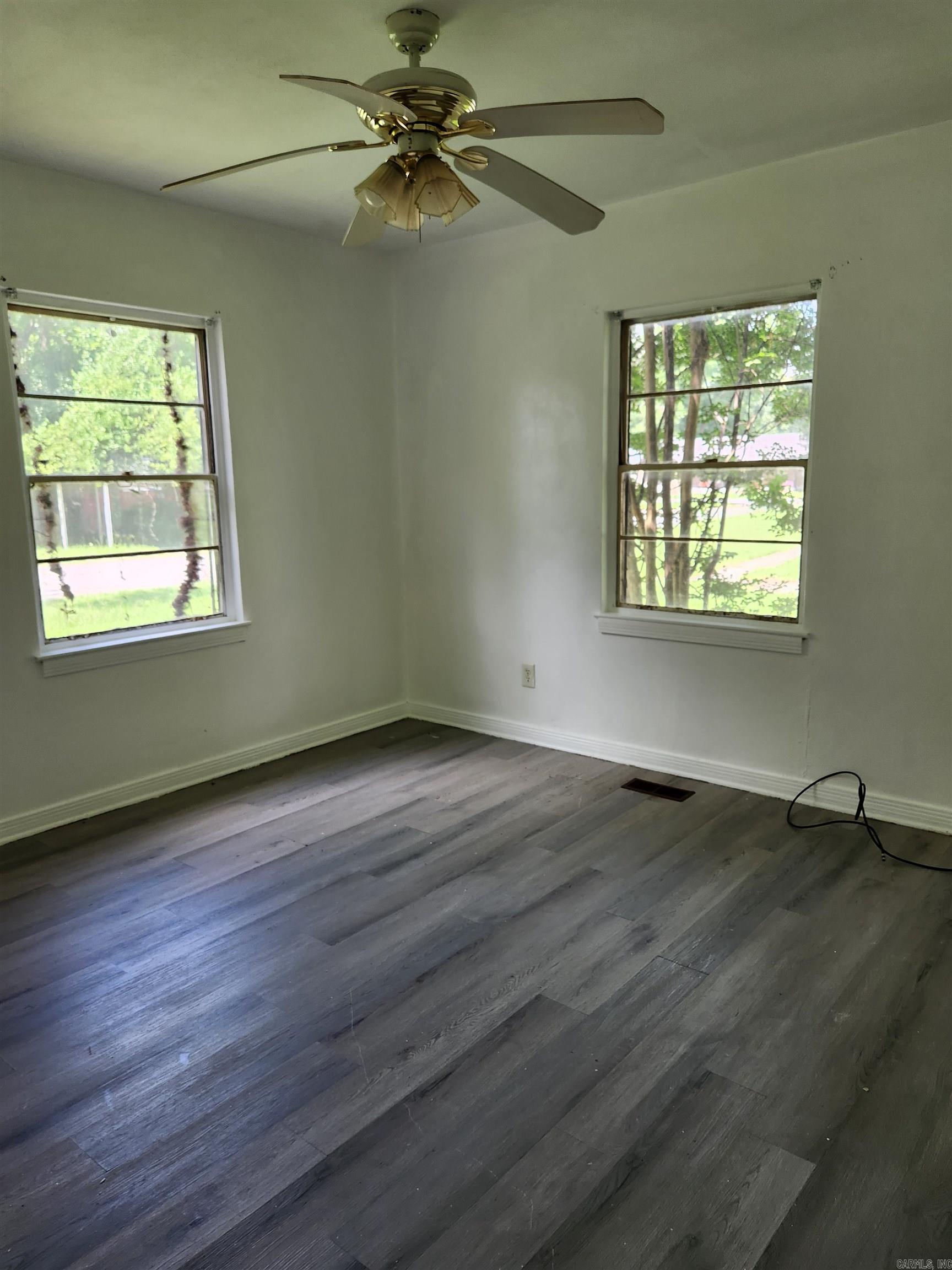 5 Neal Place Property Photo 9