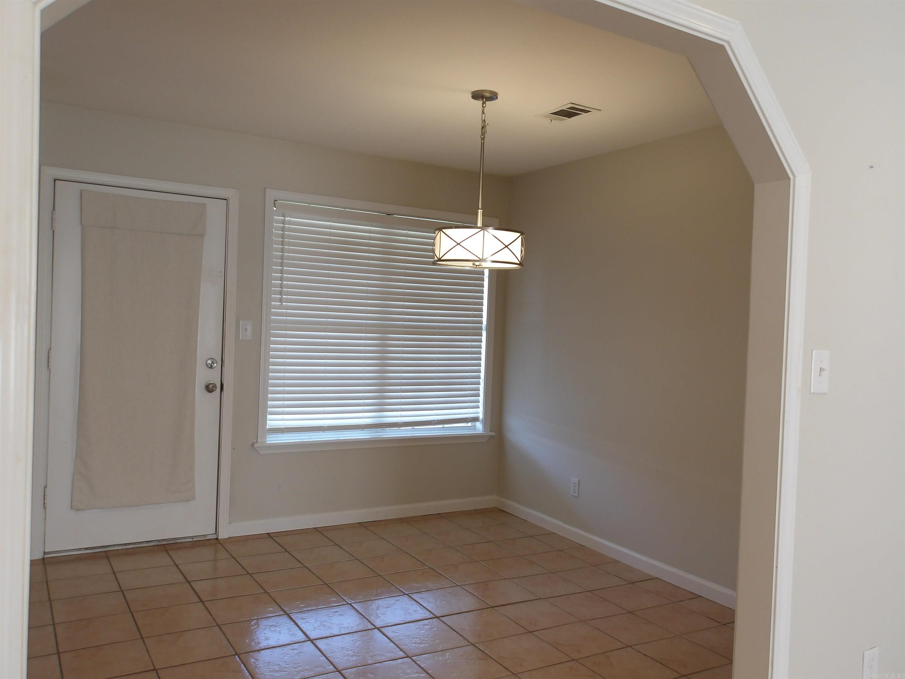 609 Marion Street Property Photo 15