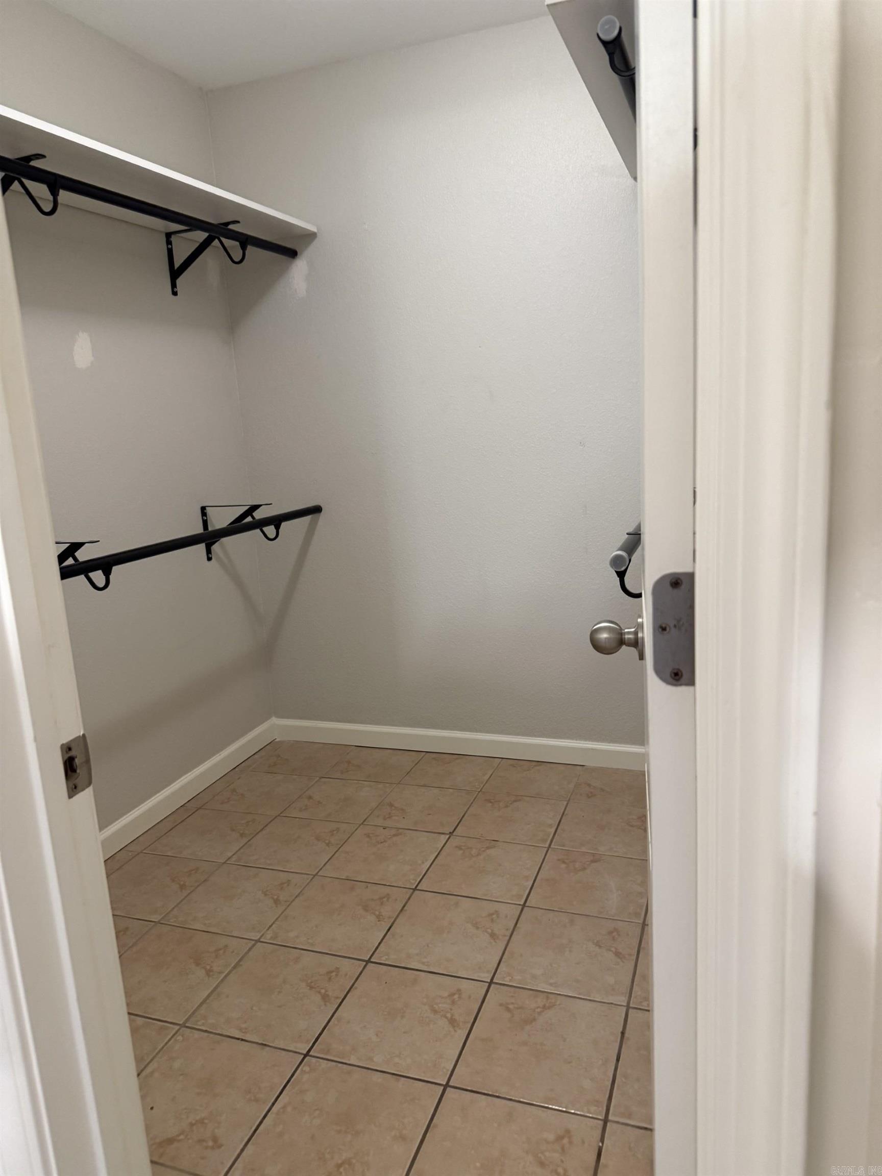 609 Marion Street Property Photo 17
