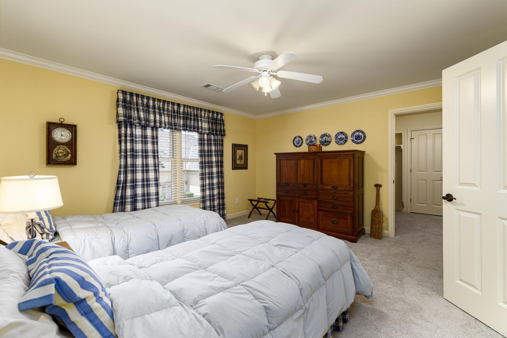 33 Alba Lane Property Photo 26