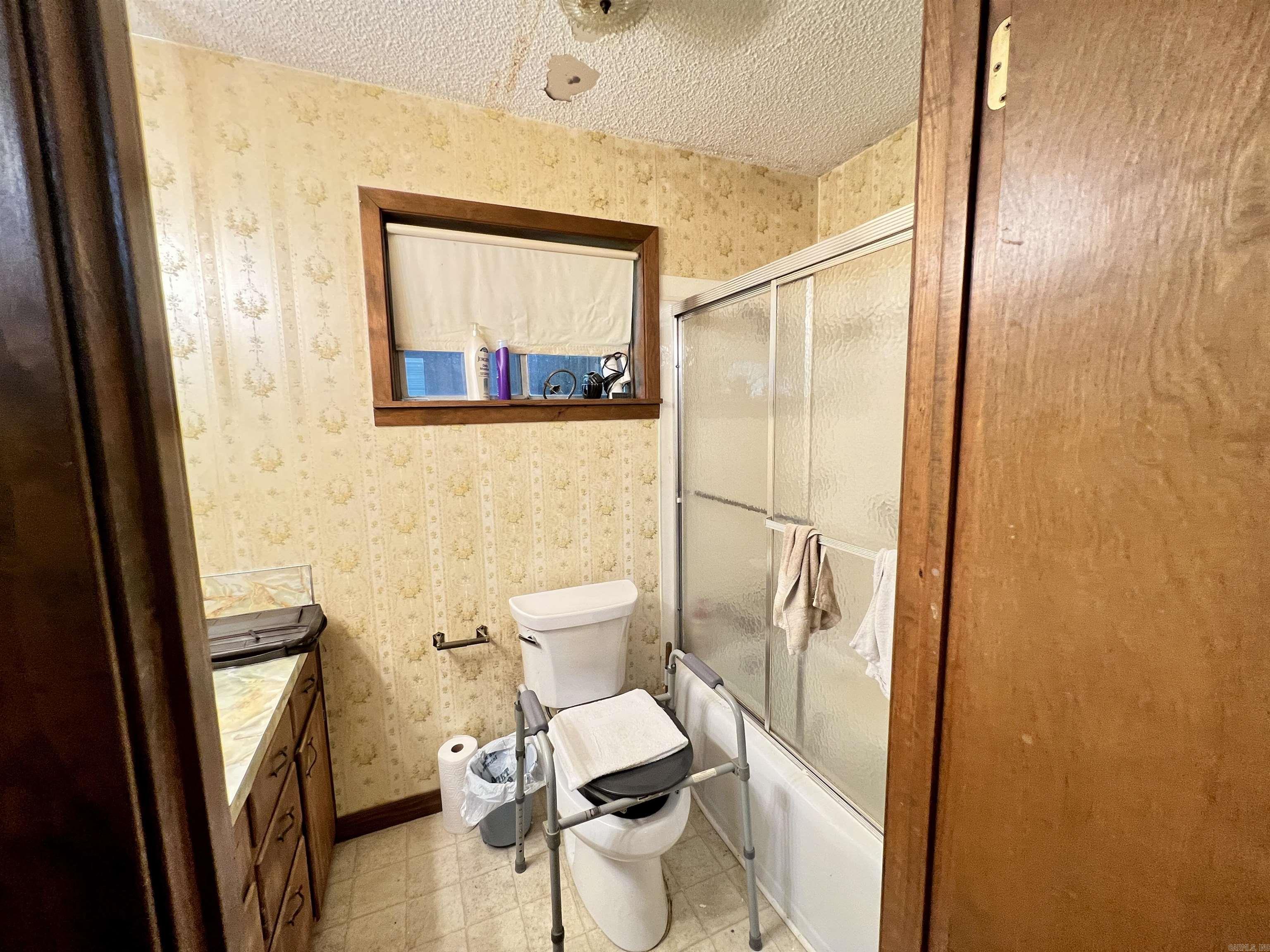 127 E Mill Street Property Photo 21