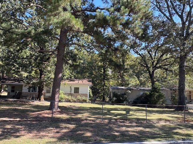 2301 Beauchamp Road Property Photo 2