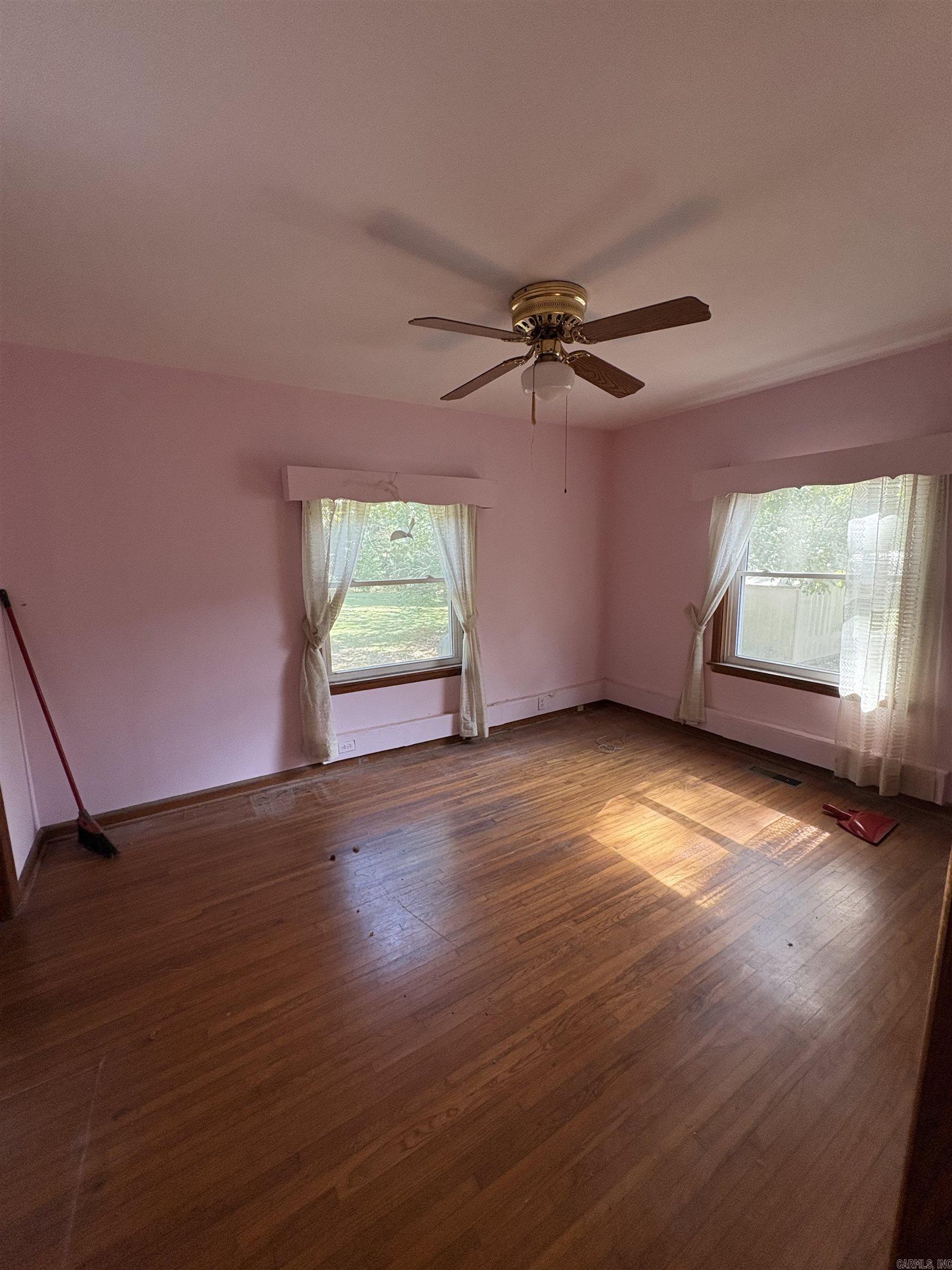 2301 Beauchamp Road Property Photo 3