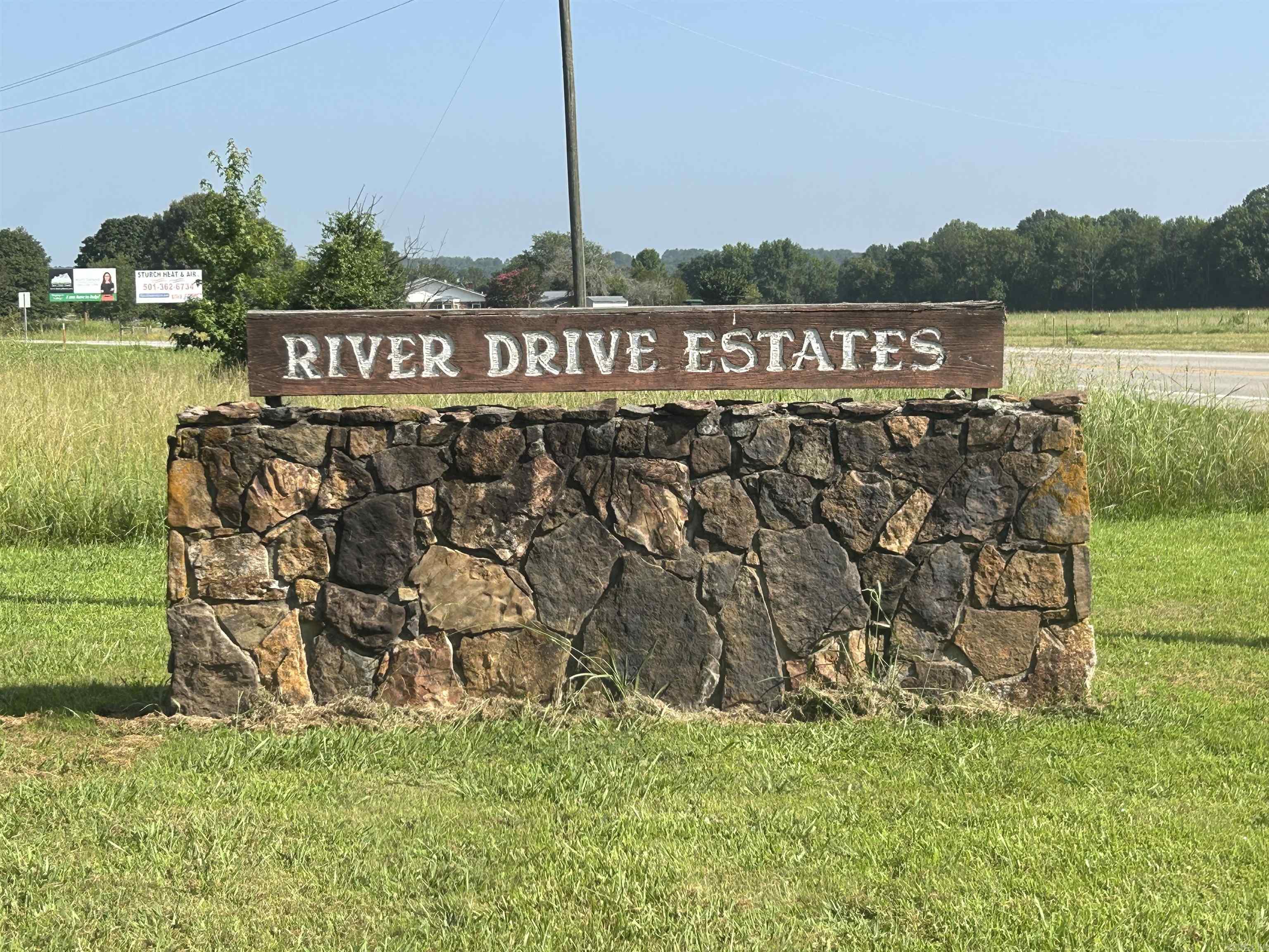 11 River Drive Estates North Property Photo 4