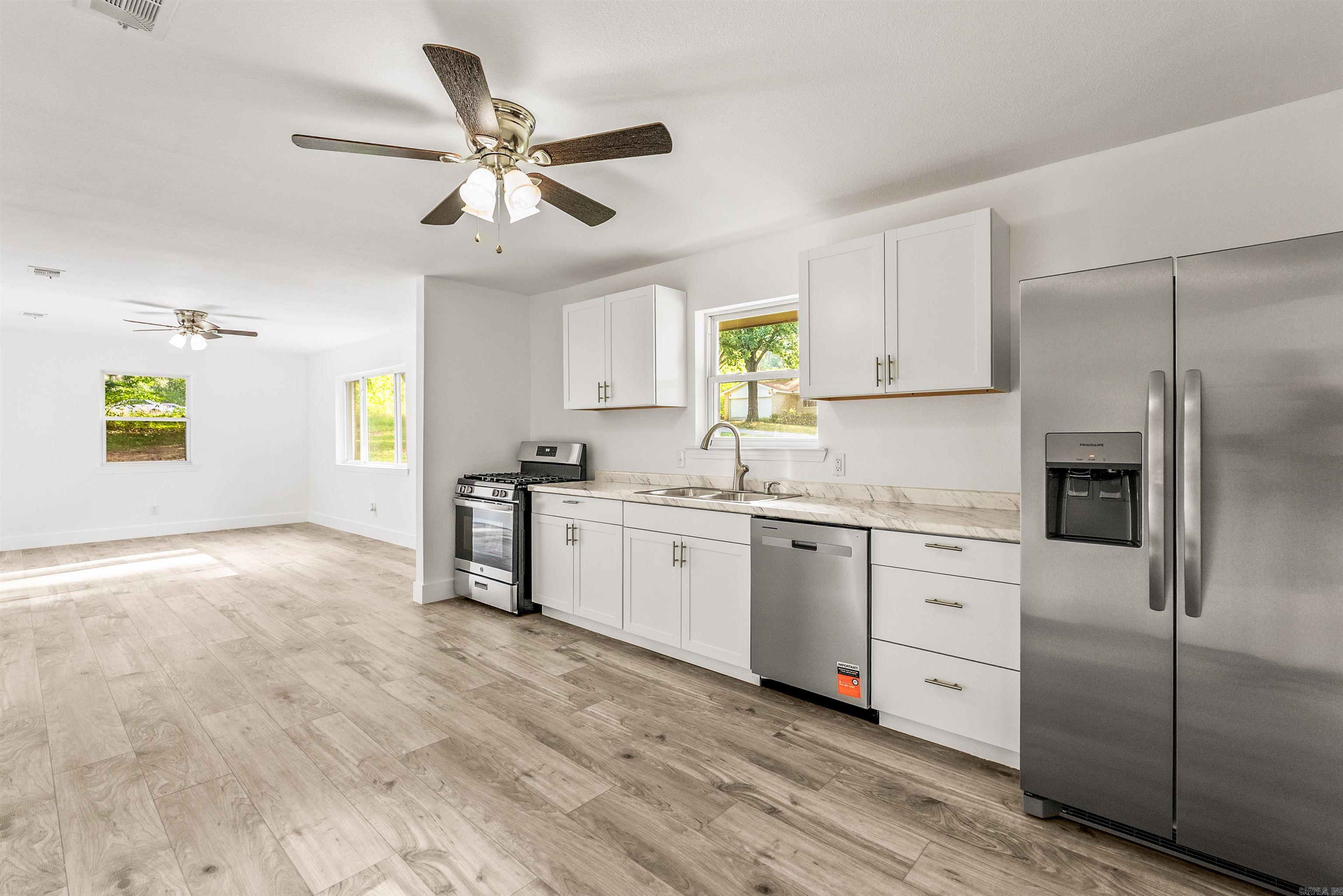 12 Lenox Drive Property Photo 16