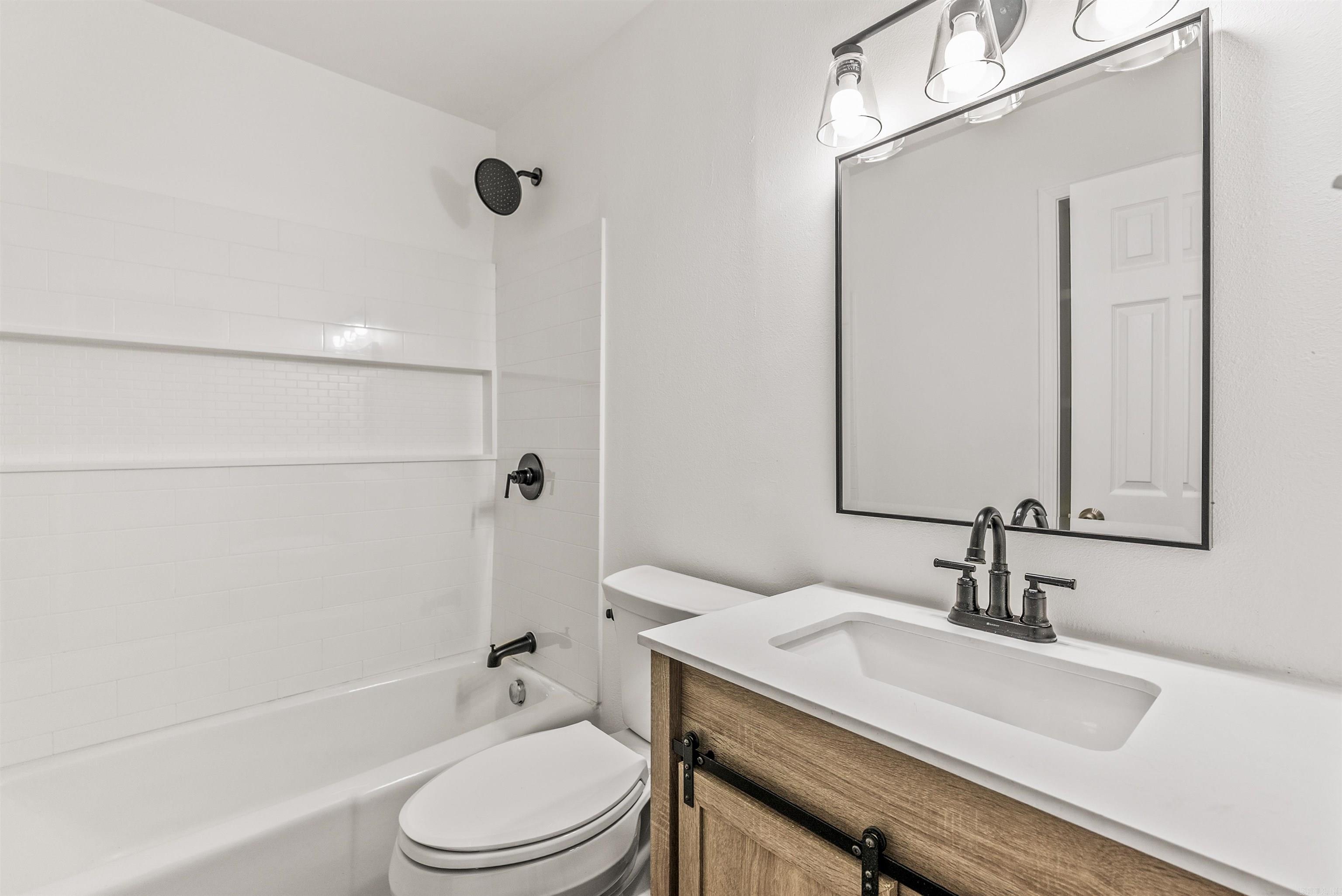 12 Lenox Drive Property Photo 26