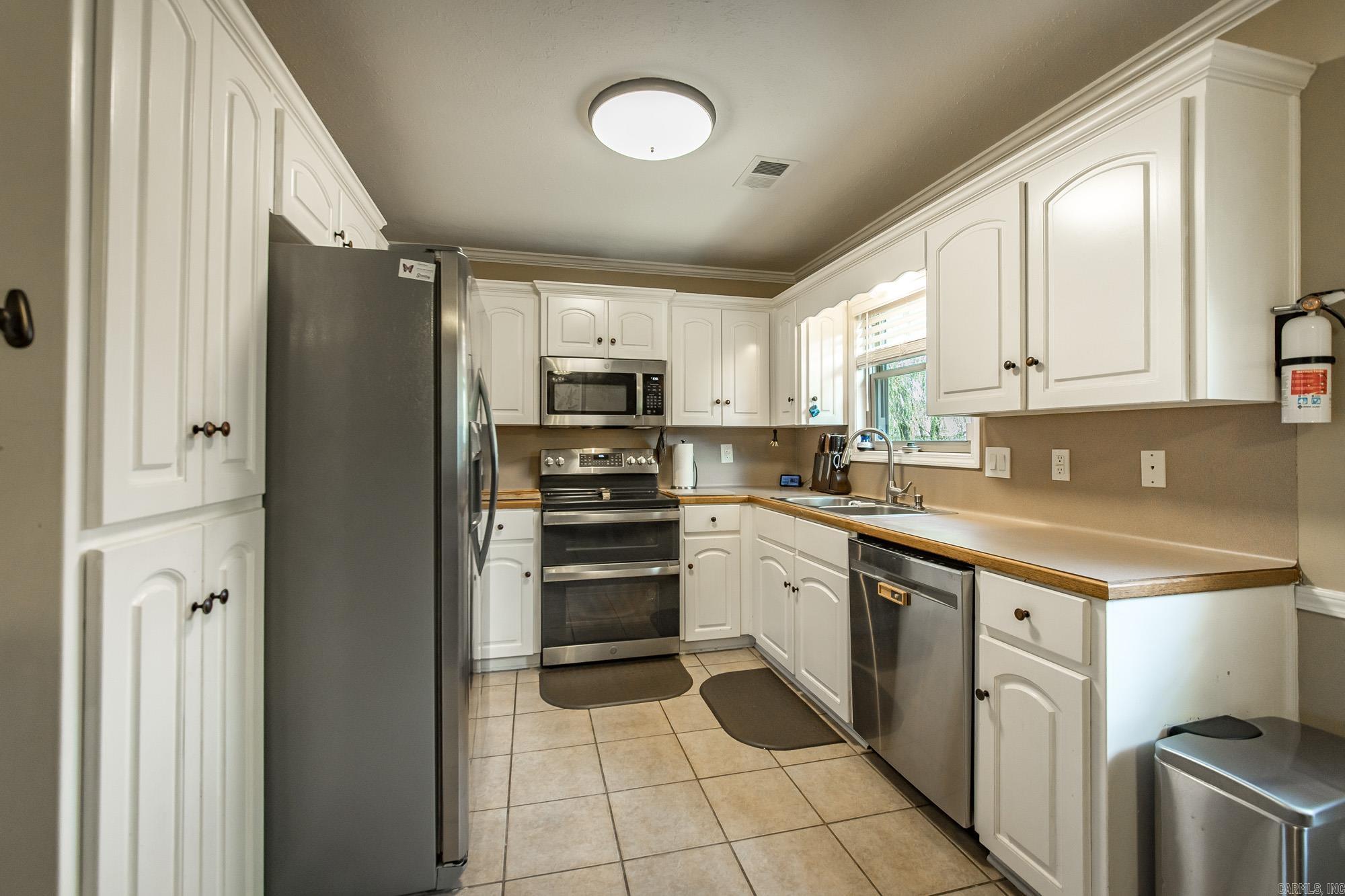 32 Orchid Lane Property Photo 11