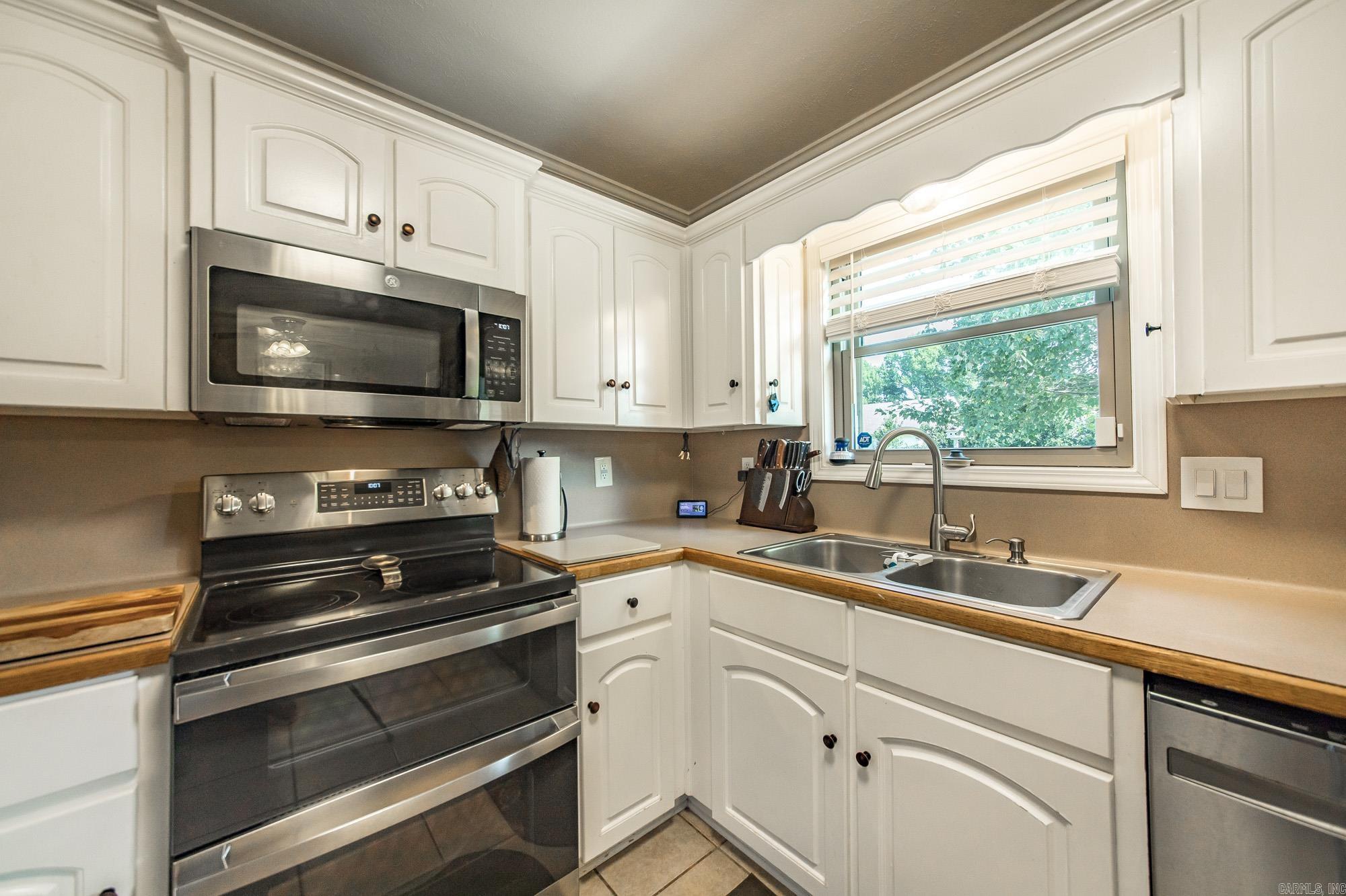 32 Orchid Lane Property Photo 12