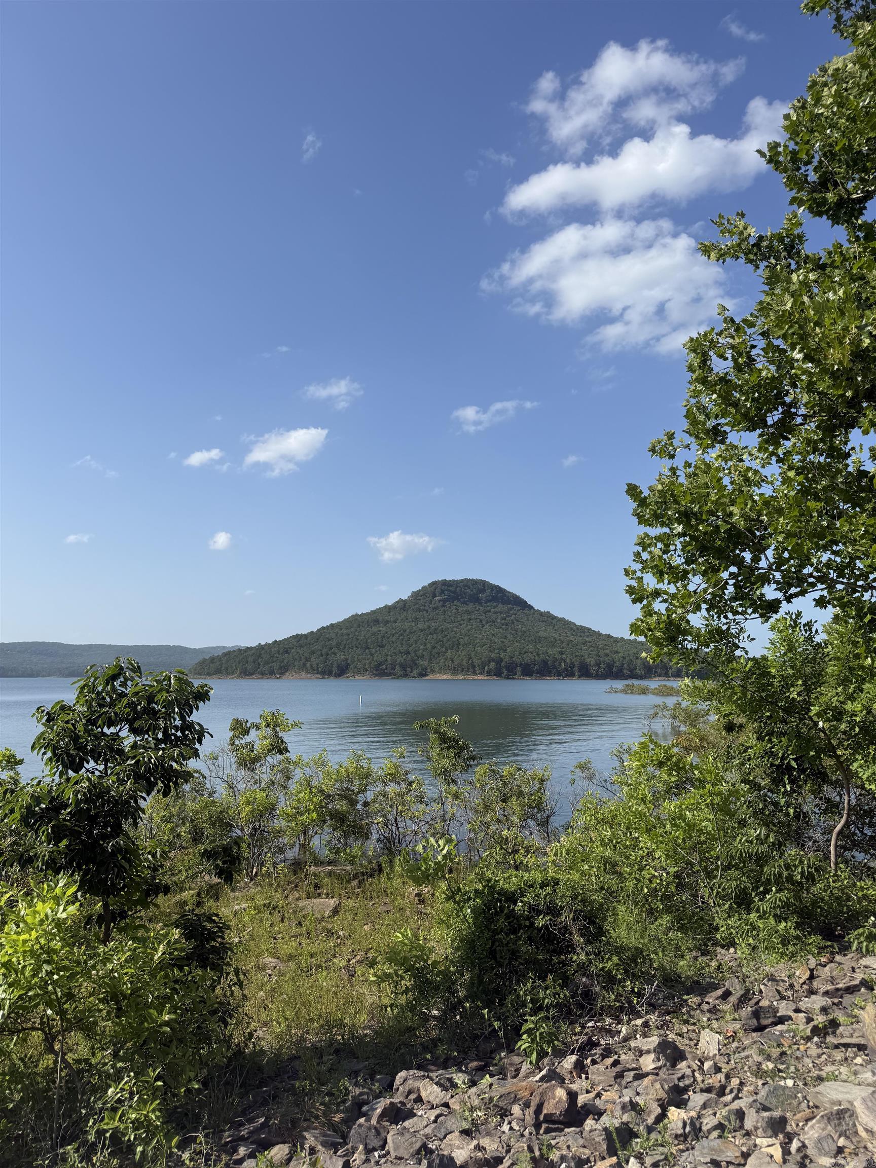 30 Jackson Ridge Ridge Property Photo 2