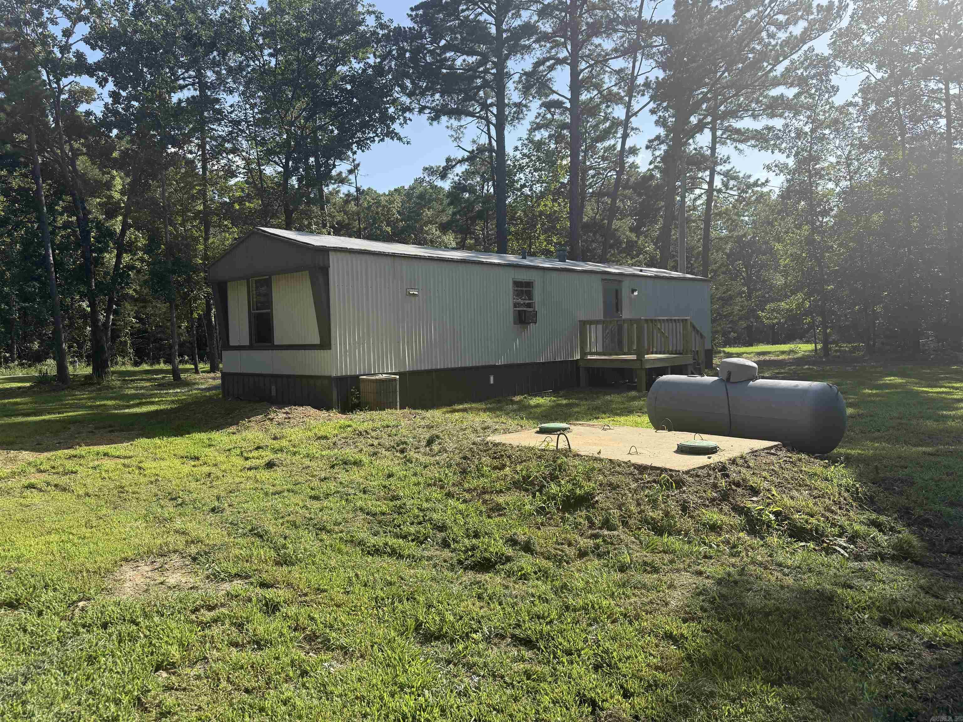 75 Howard Road Property Photo 5